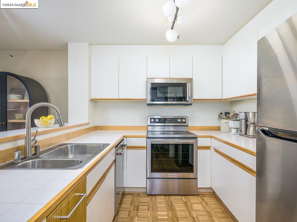 Detail Gallery Image 8 of 26 For 1301 Quarry Ct #112,  Richmond,  CA 94801 - 2 Beds | 2 Baths
