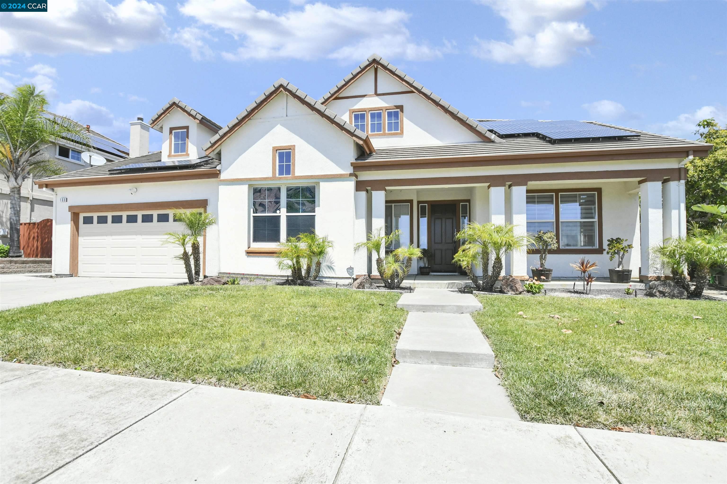 Detail Gallery Image 1 of 1 For 188 E Country Club Dr, Brentwood,  CA 94513 - 5 Beds | 3 Baths