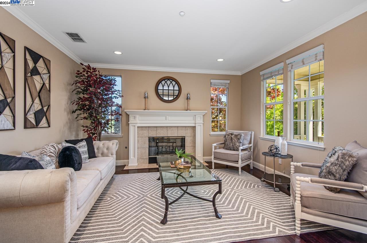 Detail Gallery Image 5 of 46 For 2803 Rutherford Ct, Livermore,  CA 94550 - 4 Beds | 4/1 Baths