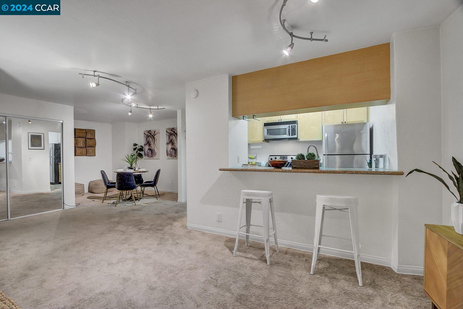 Detail Gallery Image 17 of 46 For 1087 Murrieta Blvd #349,  Livermore,  CA 94550 - 1 Beds | 1 Baths