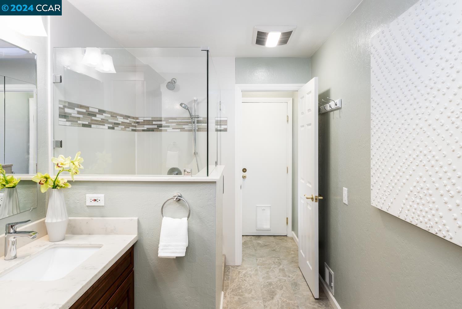 Detail Gallery Image 25 of 41 For 53 Jamaica Dr, San Ramon,  CA 94582 - 4 Beds | 2/1 Baths