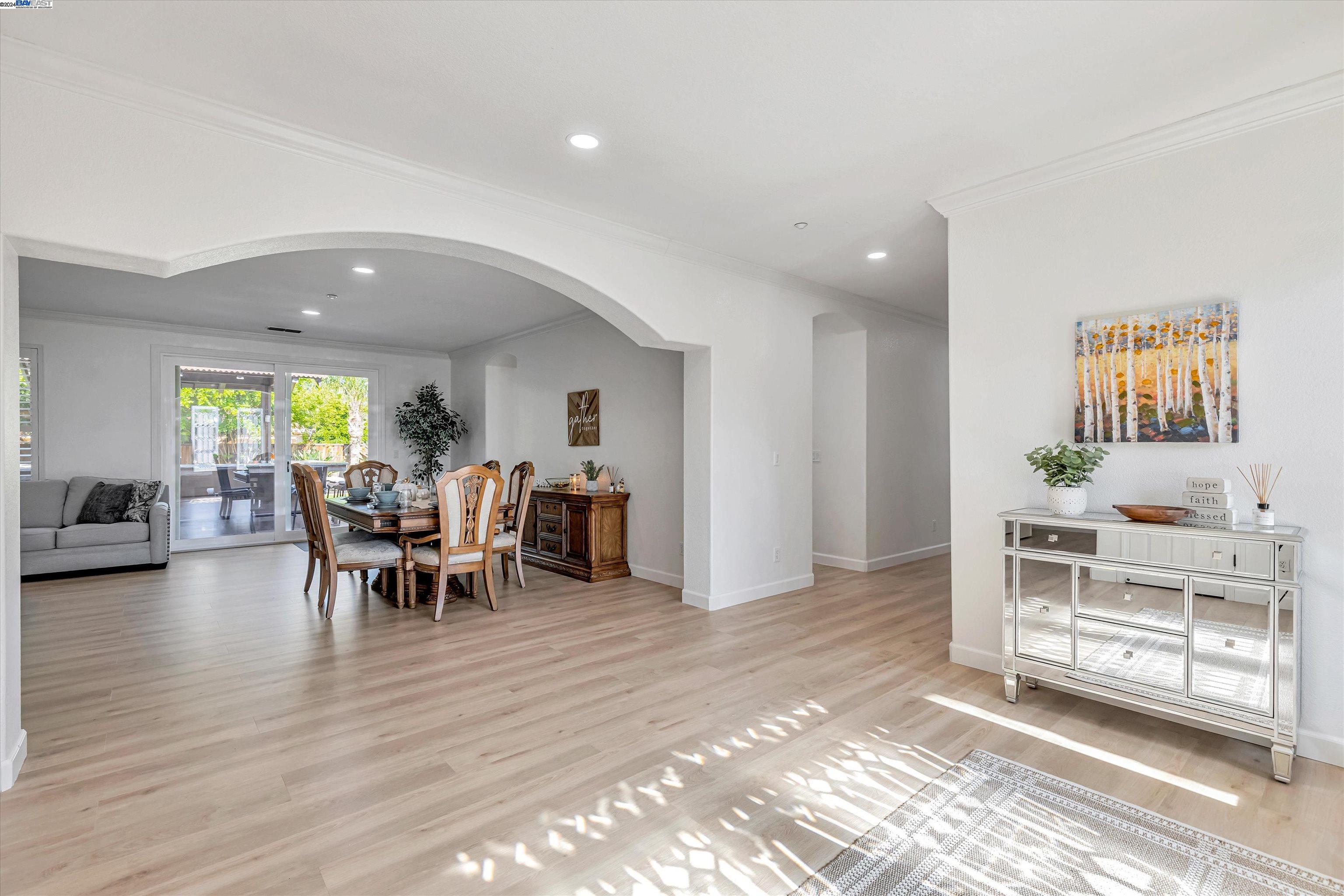 Detail Gallery Image 8 of 60 For 1970 Rapallo Ct, Brentwood,  CA 94513 - 4 Beds | 2/1 Baths