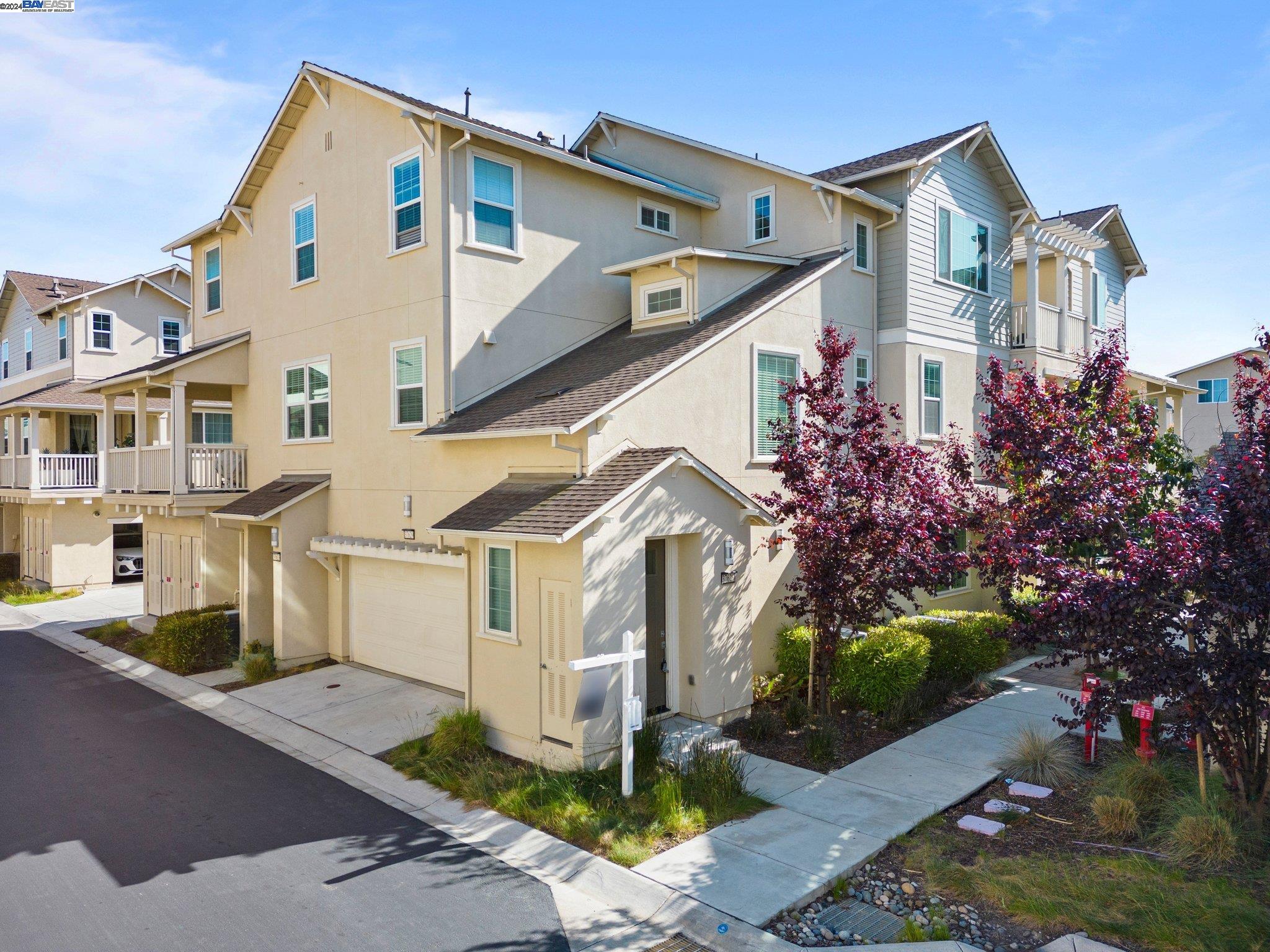 Detail Gallery Image 1 of 1 For 37629 Shelter Rd, Newark,  CA 94560 - 3 Beds | 2 Baths