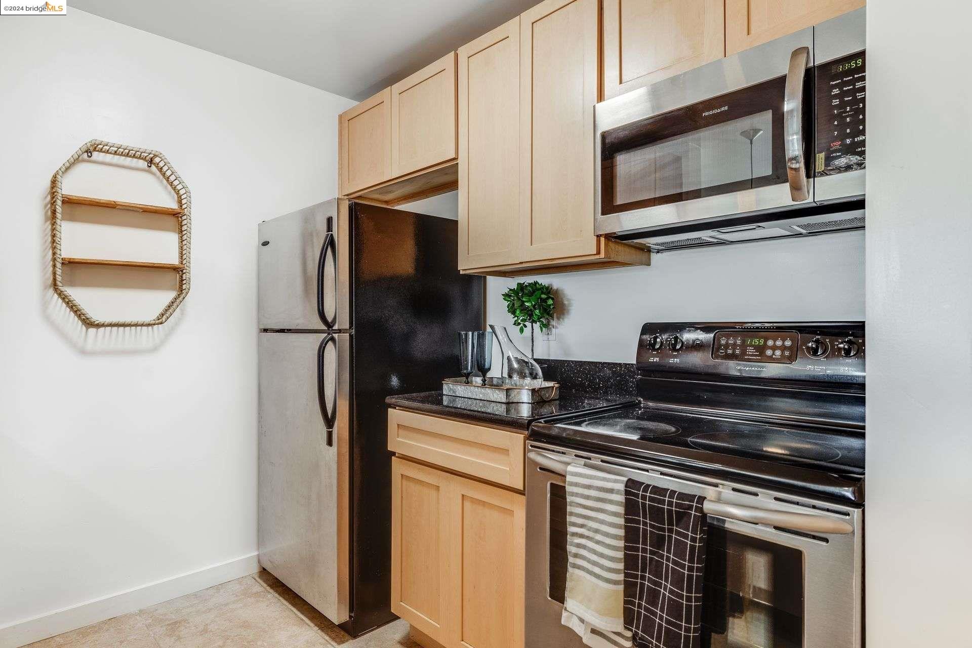 Photo #5: 41058939 Listing 
