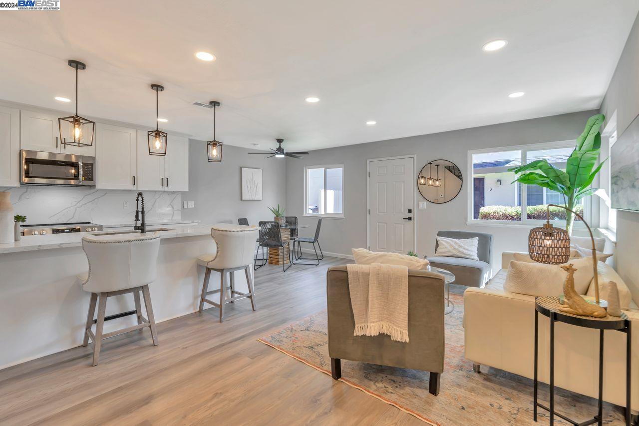 Photo #6: 41058950 Listing 