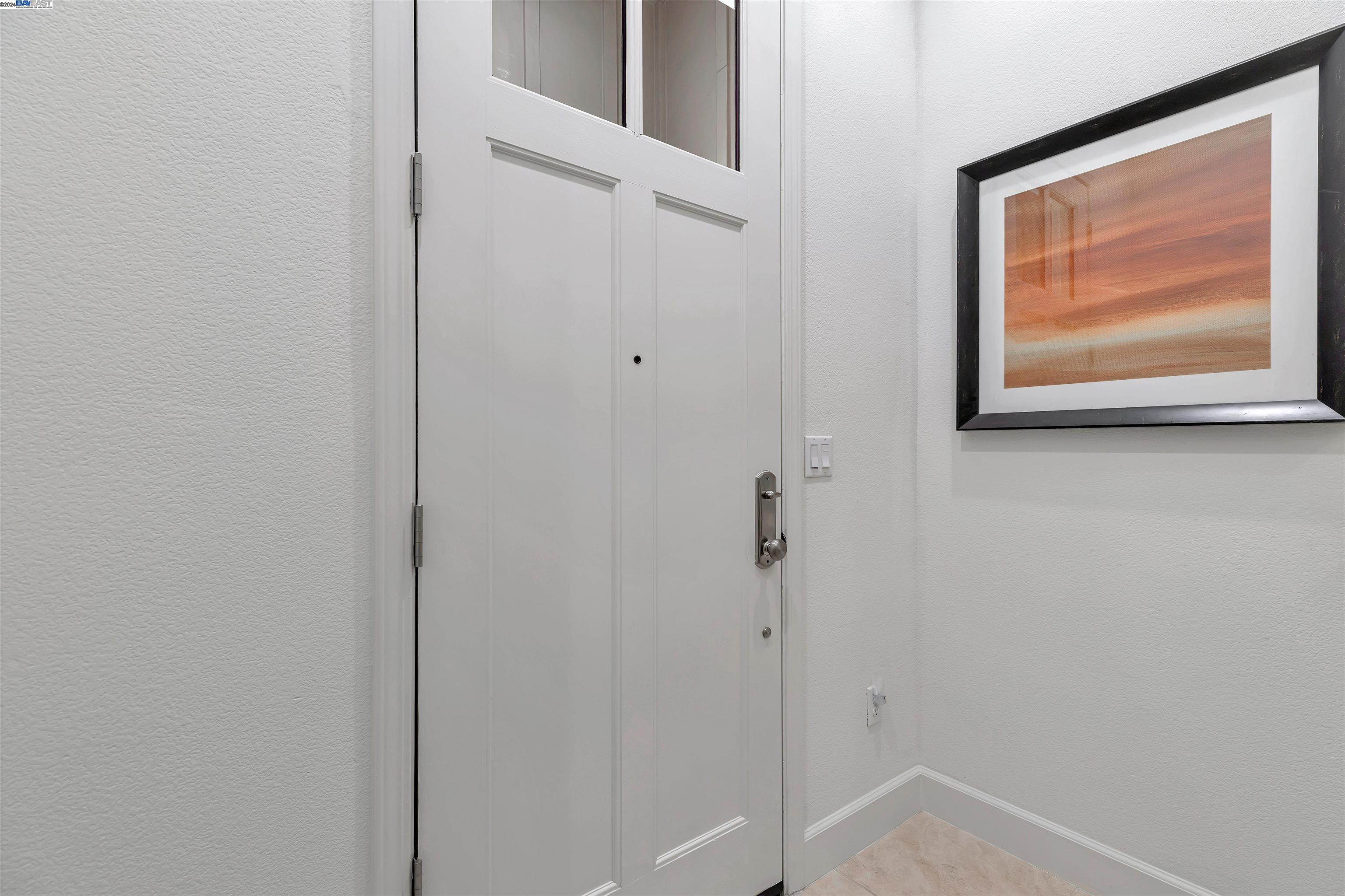 Detail Gallery Image 12 of 50 For 2041 Atlas Loop, Mountain View,  CA 94043 - 4 Beds | 3/1 Baths