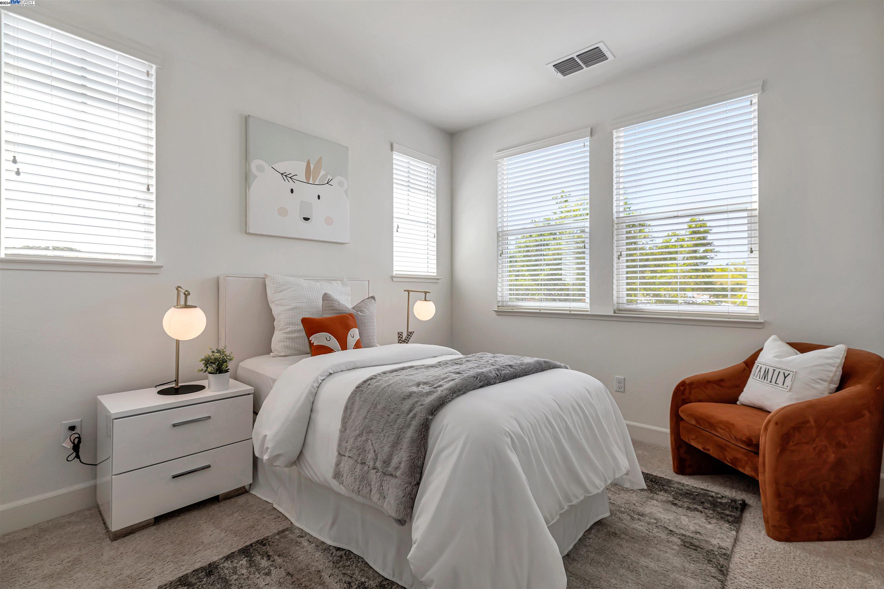 Detail Gallery Image 31 of 50 For 2041 Atlas Loop, Mountain View,  CA 94043 - 4 Beds | 3/1 Baths