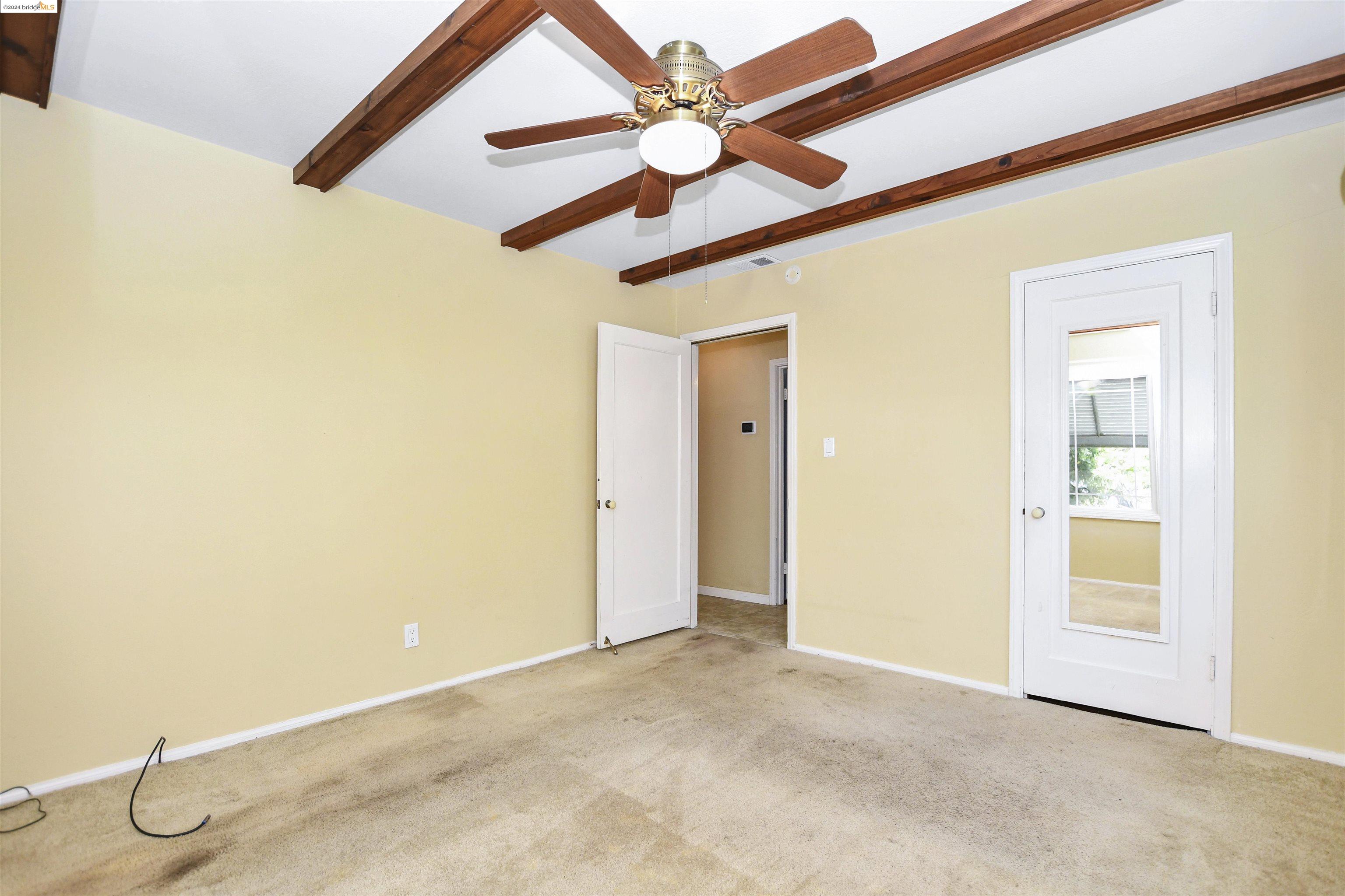 Detail Gallery Image 10 of 35 For 127 Avon St, Pittsburg,  CA 94565 - 3 Beds | 1 Baths