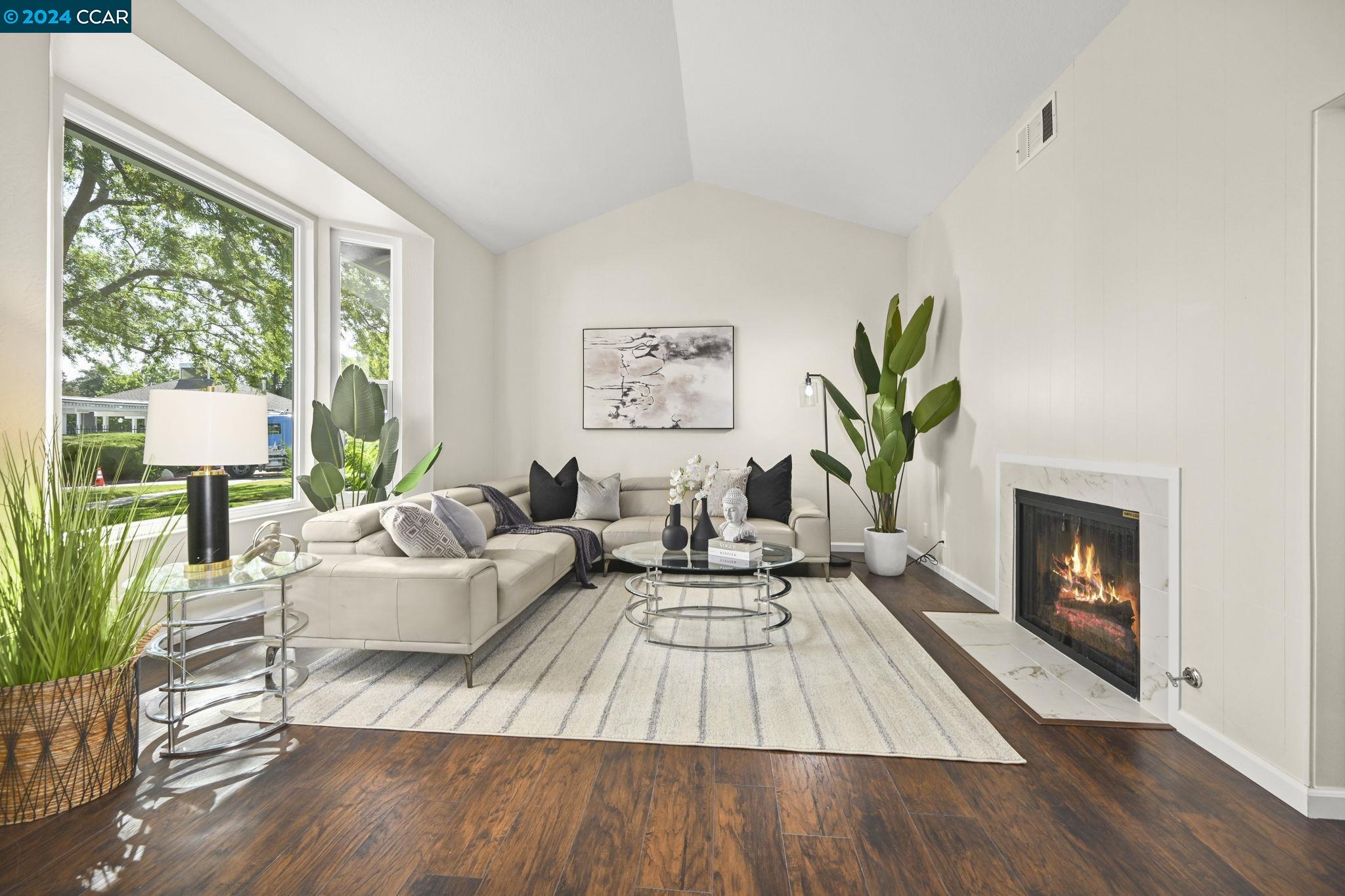 Photo #2: 41059055 Listing 