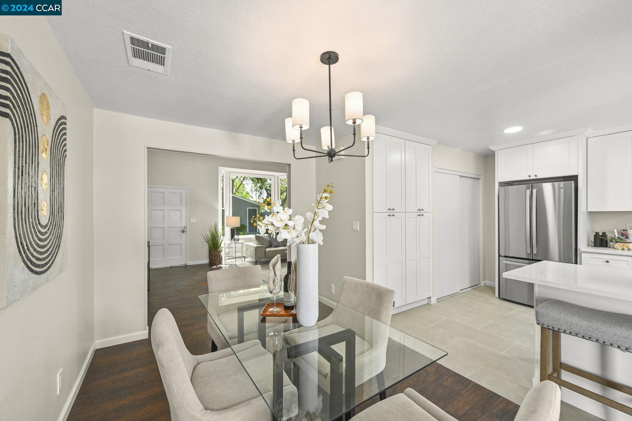 Photo #4: 41059055 Listing 