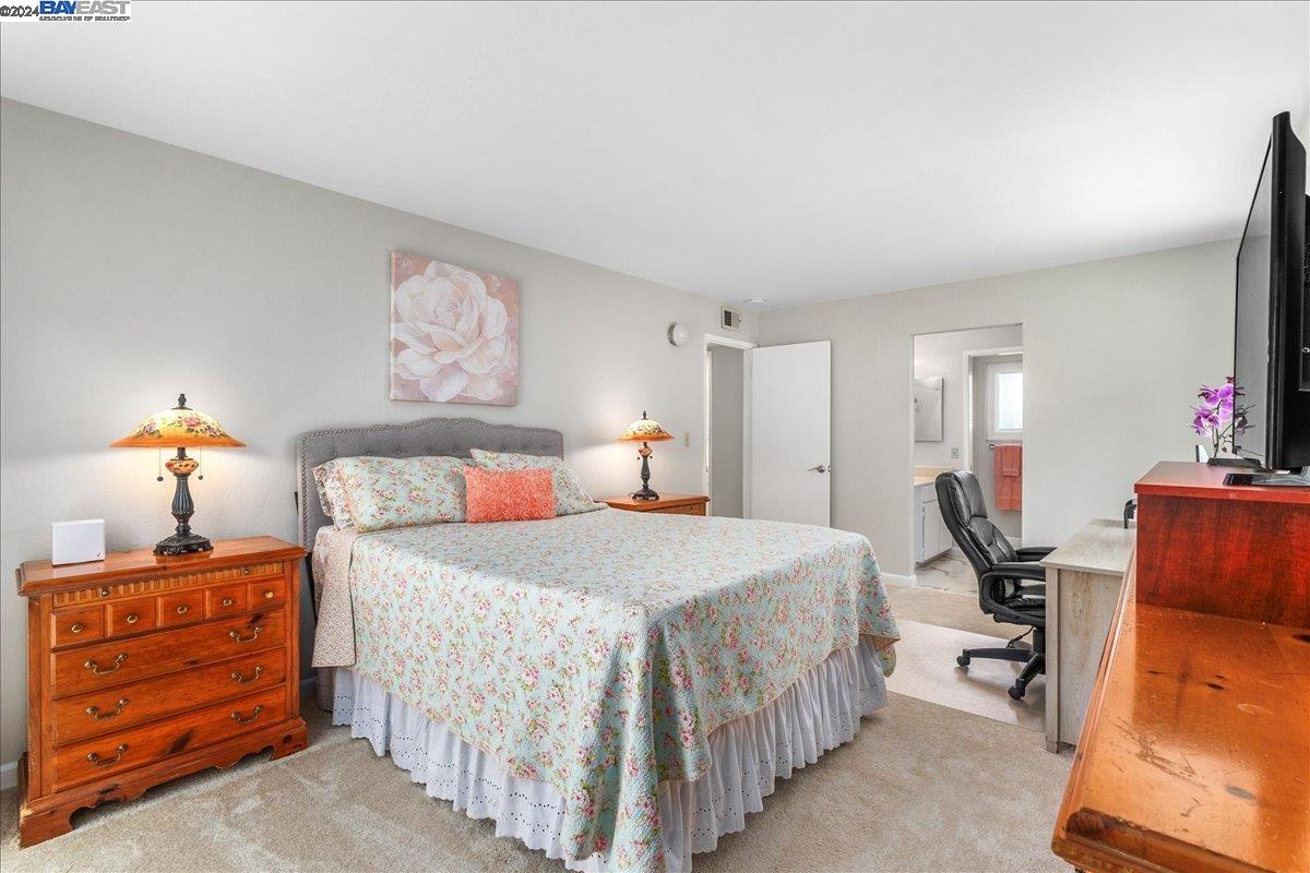 Detail Gallery Image 25 of 50 For 19100 Crest Ave #77,  Castro Valley,  CA 94546 - 2 Beds | 2 Baths