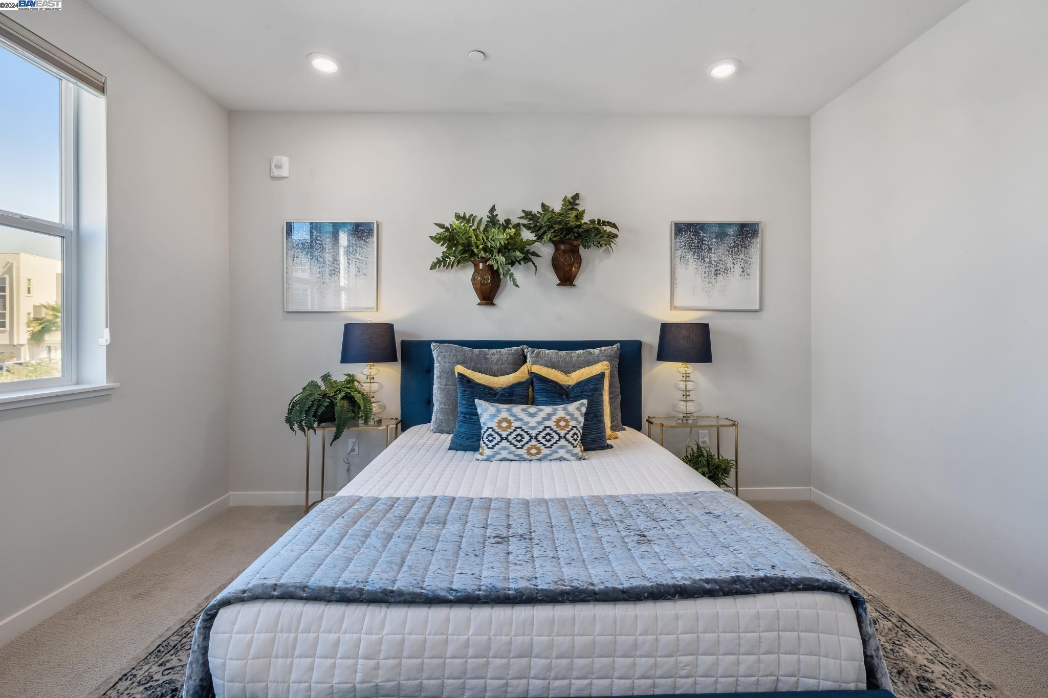 Detail Gallery Image 23 of 48 For 2871 5th Street, Alameda,  CA 94501 - 2 Beds | 2 Baths