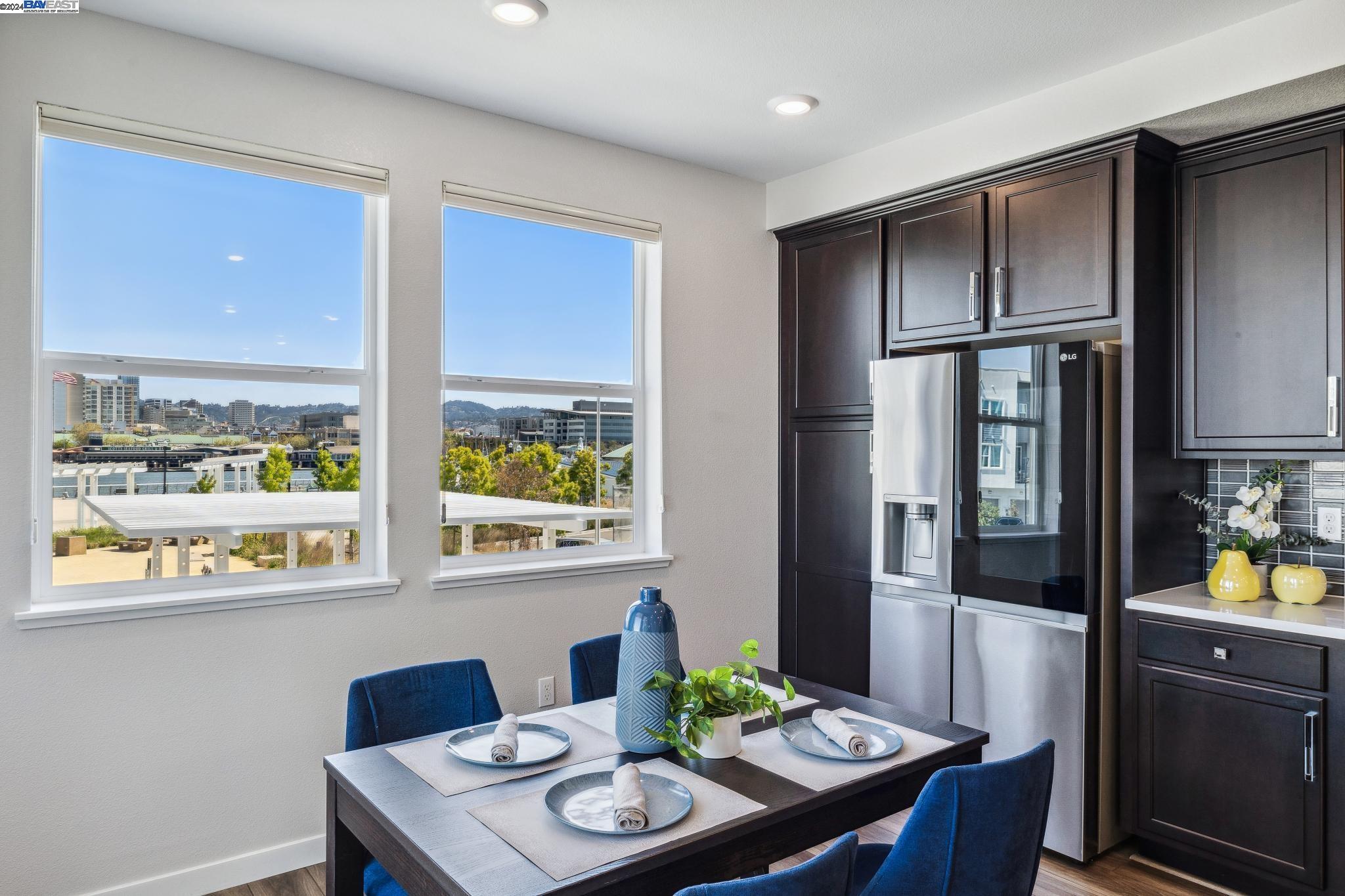 Detail Gallery Image 24 of 48 For 2871 5th Street, Alameda,  CA 94501 - 2 Beds | 2 Baths