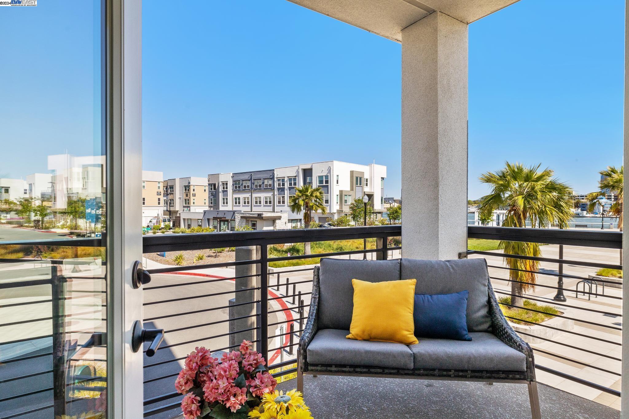 Detail Gallery Image 26 of 48 For 2871 5th Street, Alameda,  CA 94501 - 2 Beds | 2 Baths
