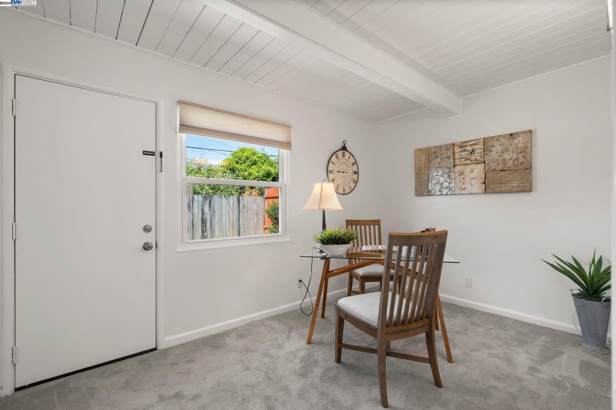 Detail Gallery Image 14 of 29 For 3139 Groom Dr, Richmond,  CA 94806 - 4 Beds | 2 Baths