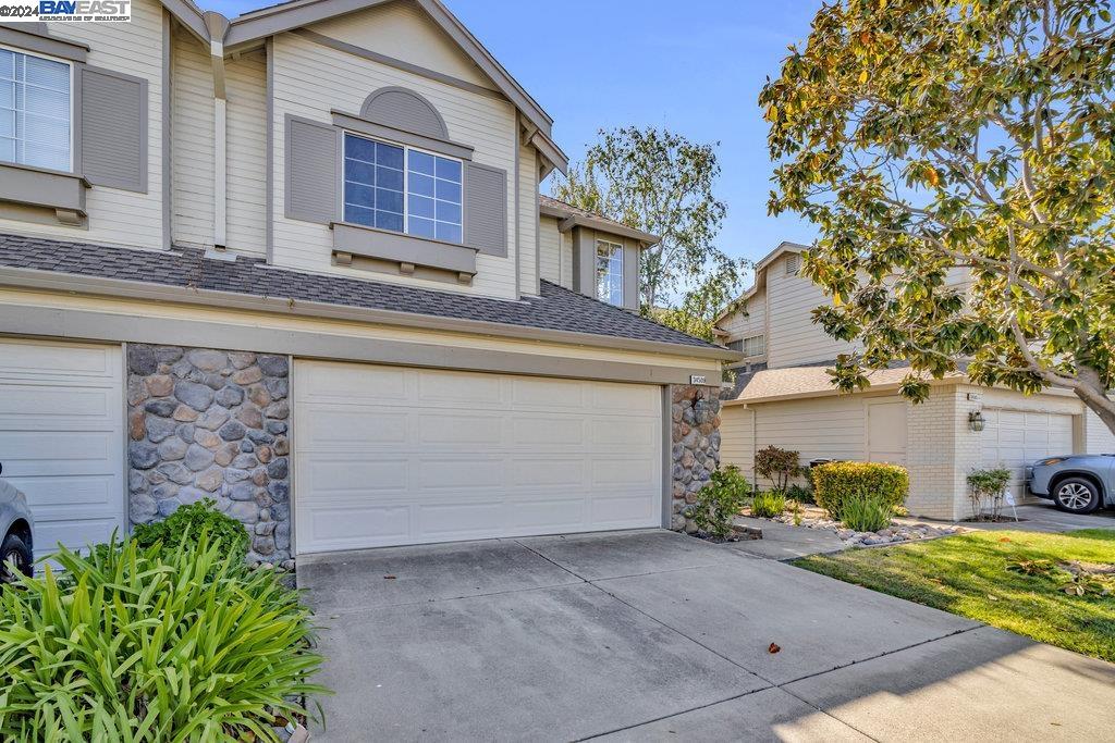 Detail Gallery Image 2 of 38 For 34509 Melissa Ter, Fremont,  CA 94555 - 4 Beds | 2/1 Baths