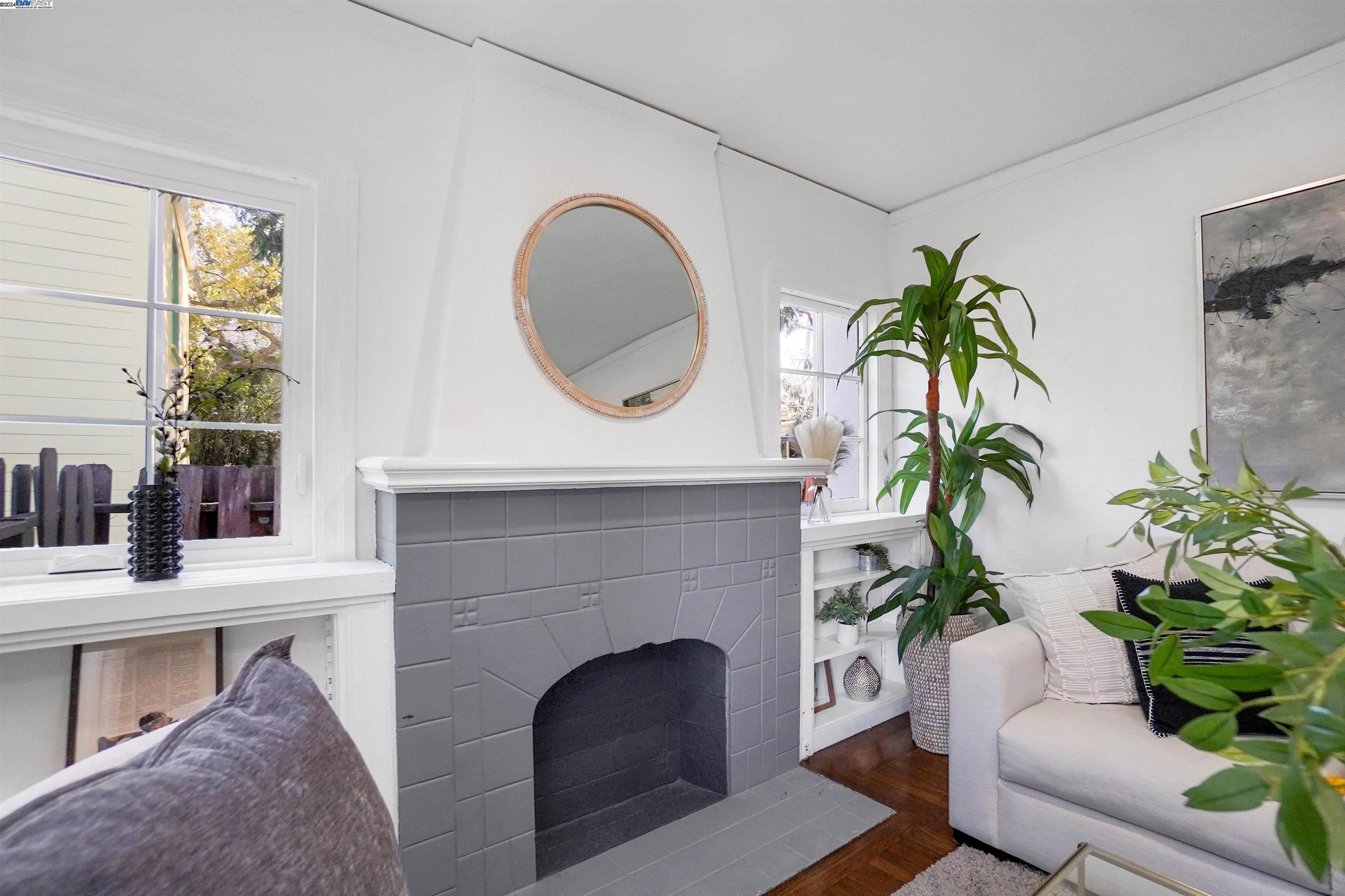 Detail Gallery Image 37 of 44 For 1413 Neilson St, Berkeley,  CA 94702 - 3 Beds | 2 Baths