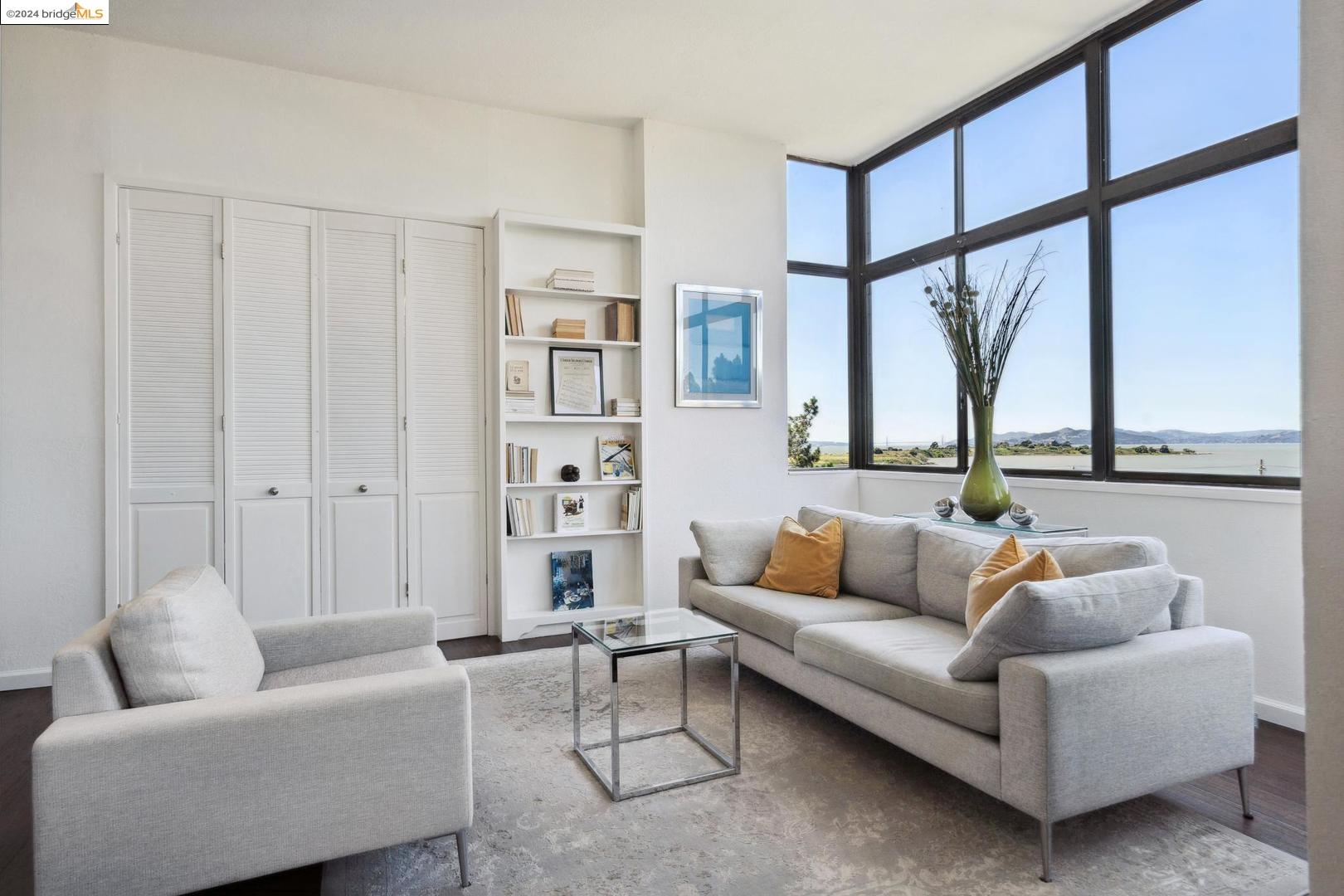 Photo #3: 41059169 Listing 