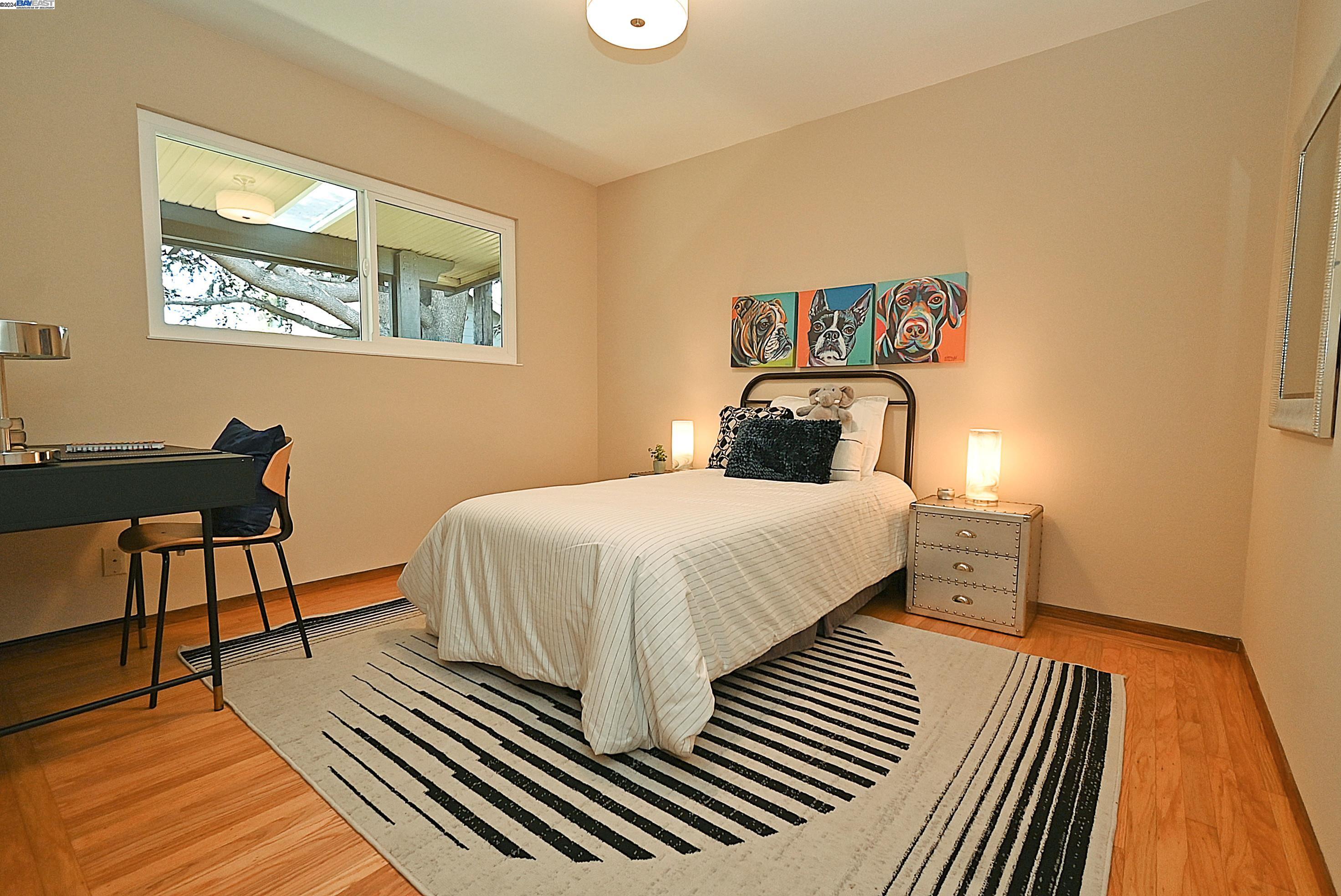 Detail Gallery Image 18 of 31 For 118 Dahlia Dr., Alameda,  CA 94502 - 3 Beds | 2 Baths