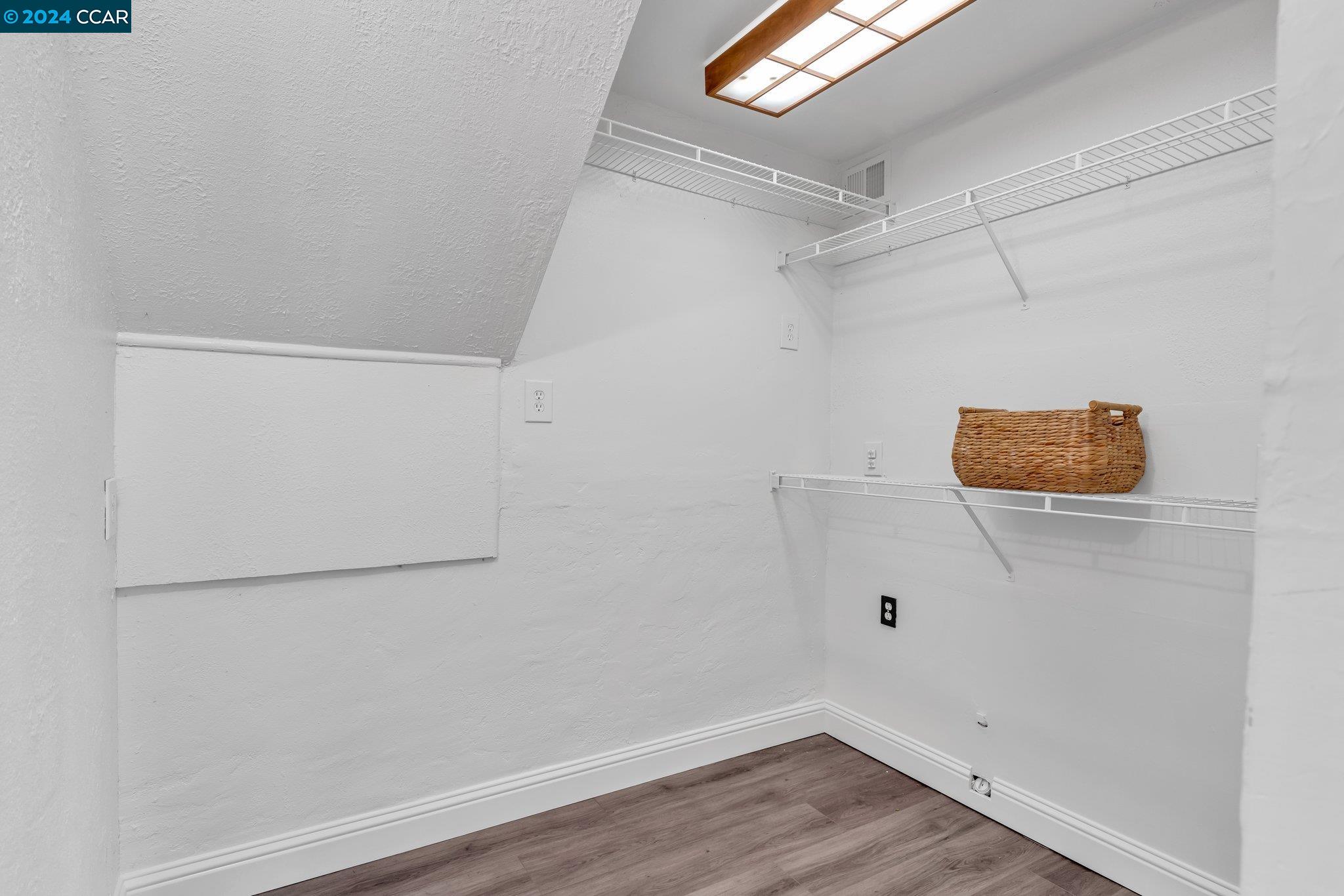 Detail Gallery Image 19 of 38 For 733 Palmer Rd, Walnut Creek,  CA 94596 - 4 Beds | 2/1 Baths