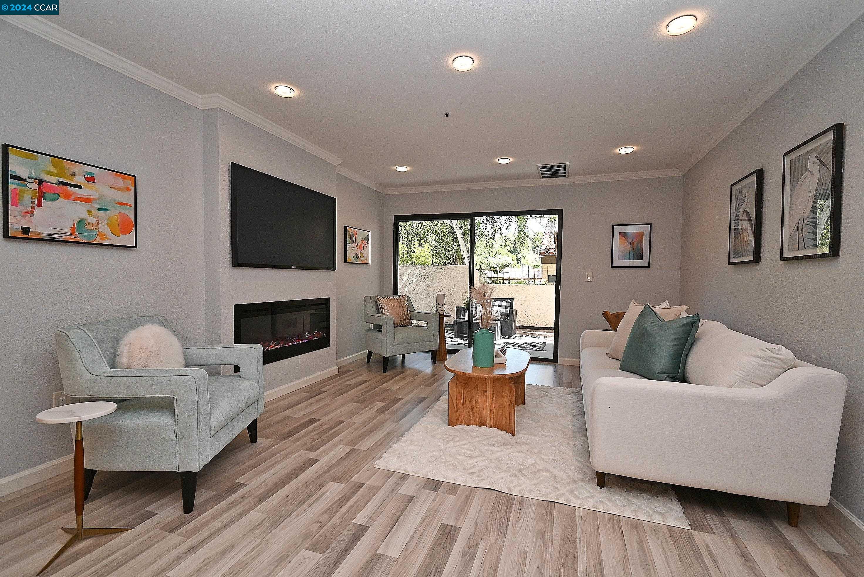 Photo #5: 41059204 Listing 