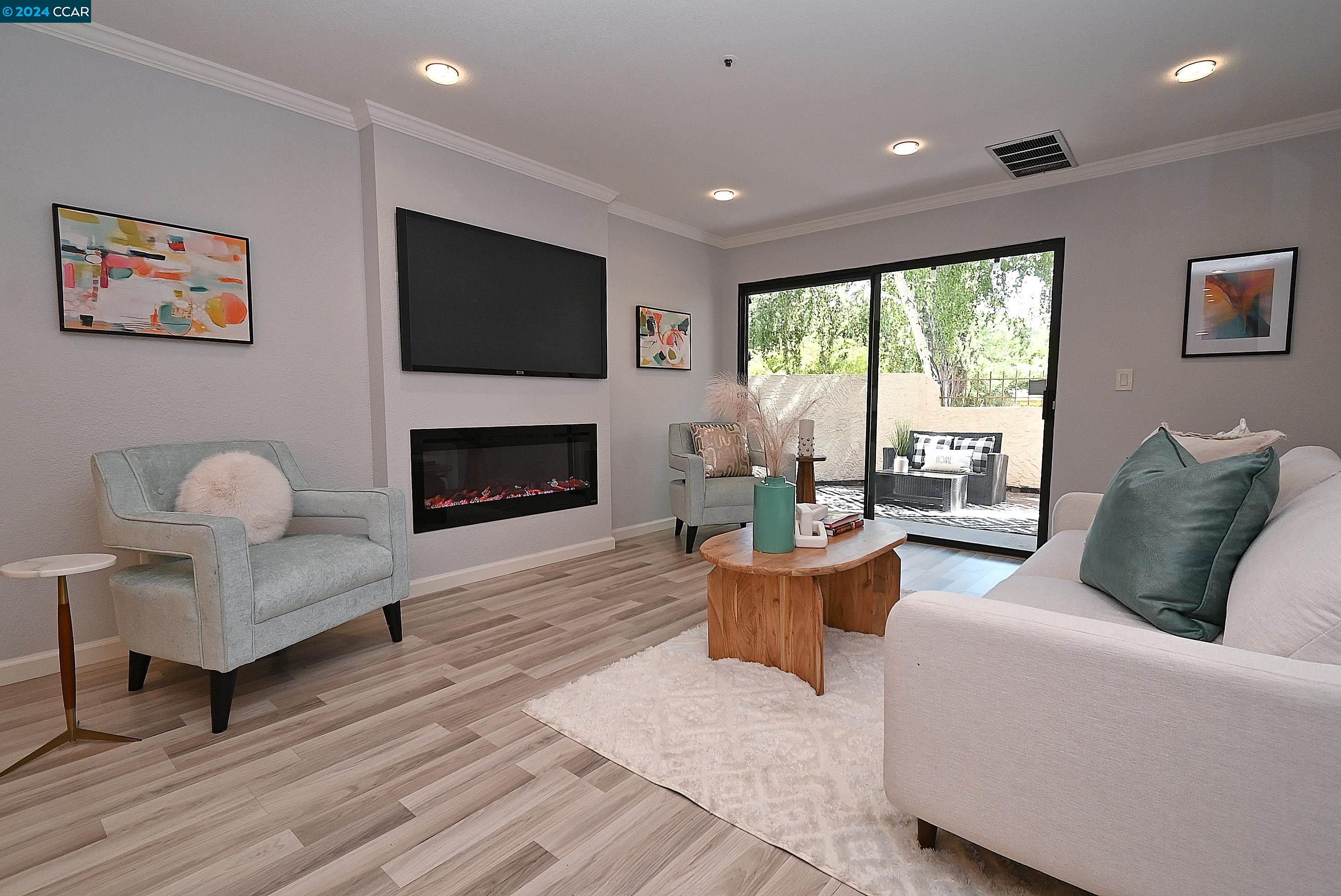 Detail Gallery Image 6 of 42 For 1213 S Villa Way, Walnut Creek,  CA 94595 - 2 Beds | 2 Baths