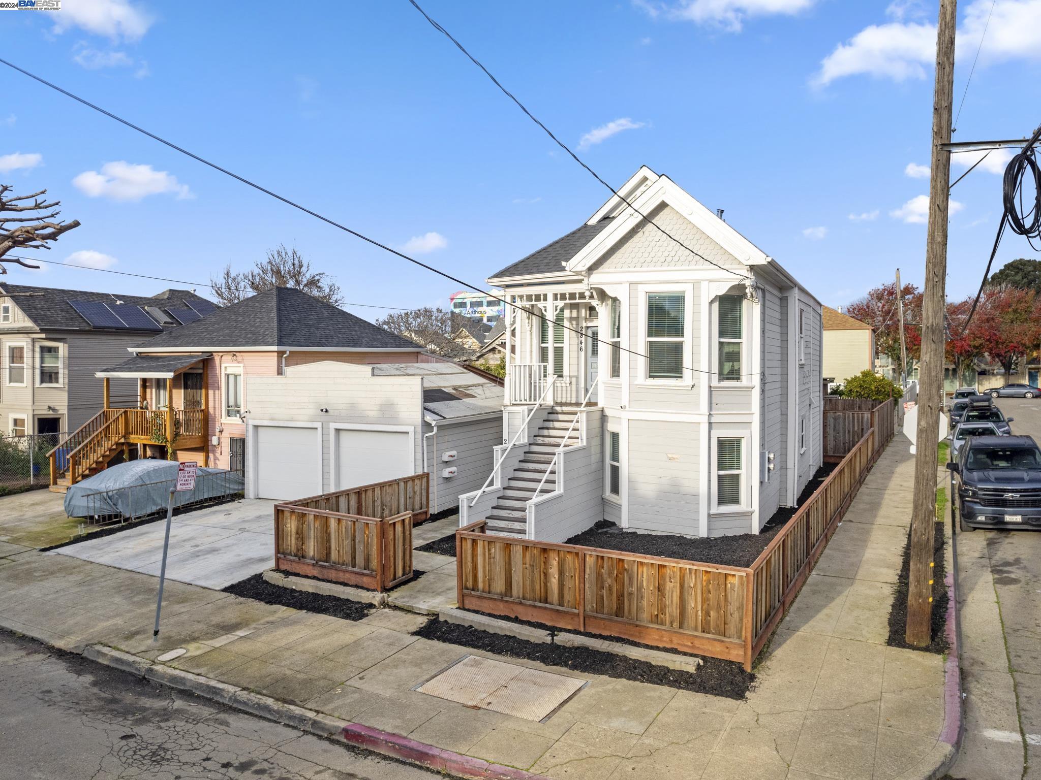 Detail Gallery Image 1 of 47 For 2844 E 9th St, Oakland,  CA 94601-1409 - – Beds | – Baths