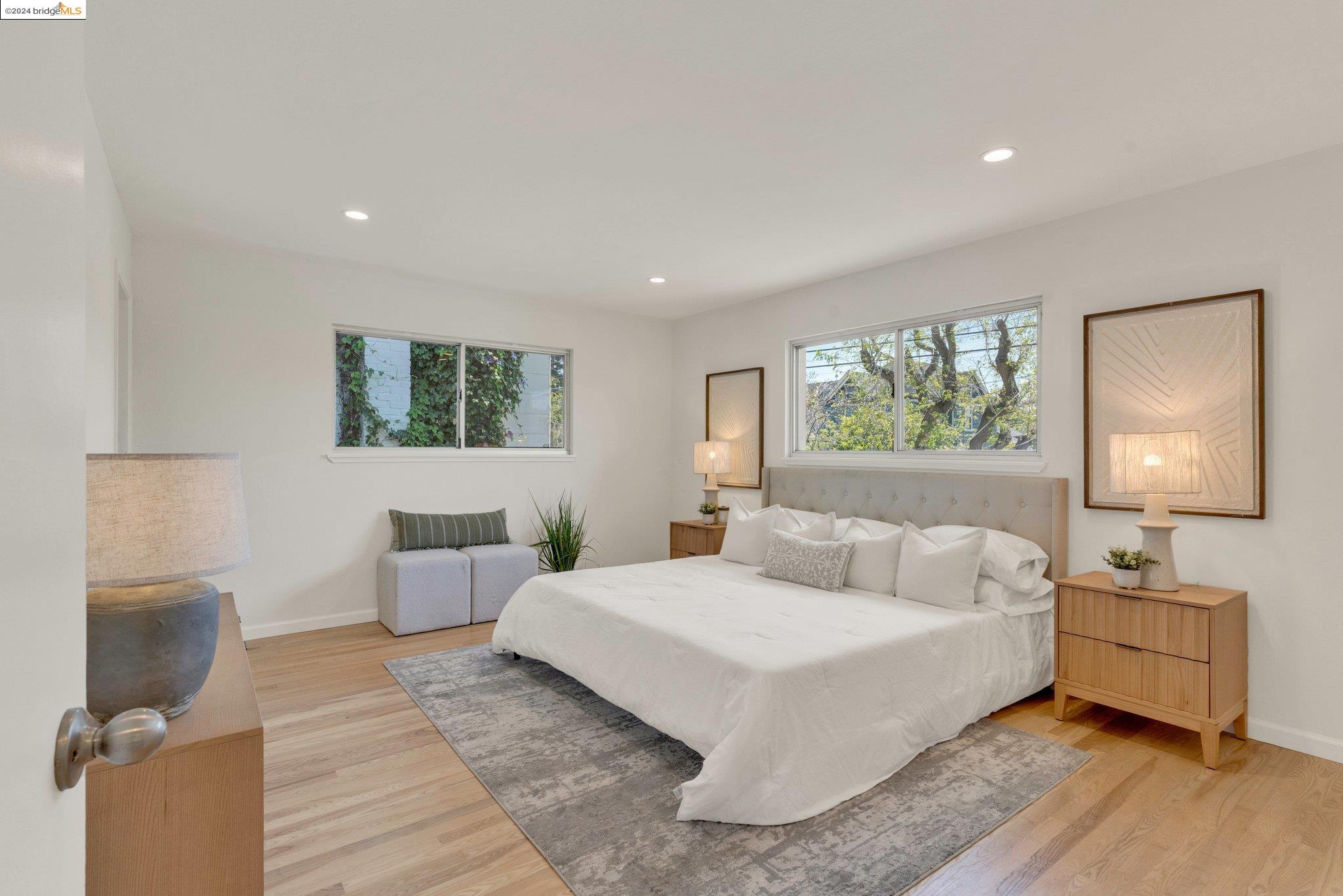 Detail Gallery Image 23 of 40 For 1233 Broadway #C,  Alameda,  CA 94501 - 3 Beds | 2 Baths