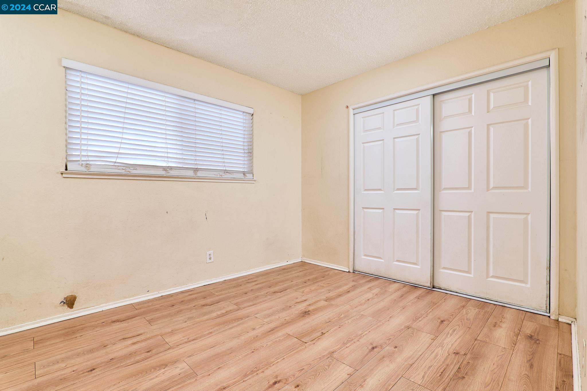 Detail Gallery Image 15 of 19 For 160 S 33rd St, Richmond,  CA 94804 - 3 Beds | 1/1 Baths