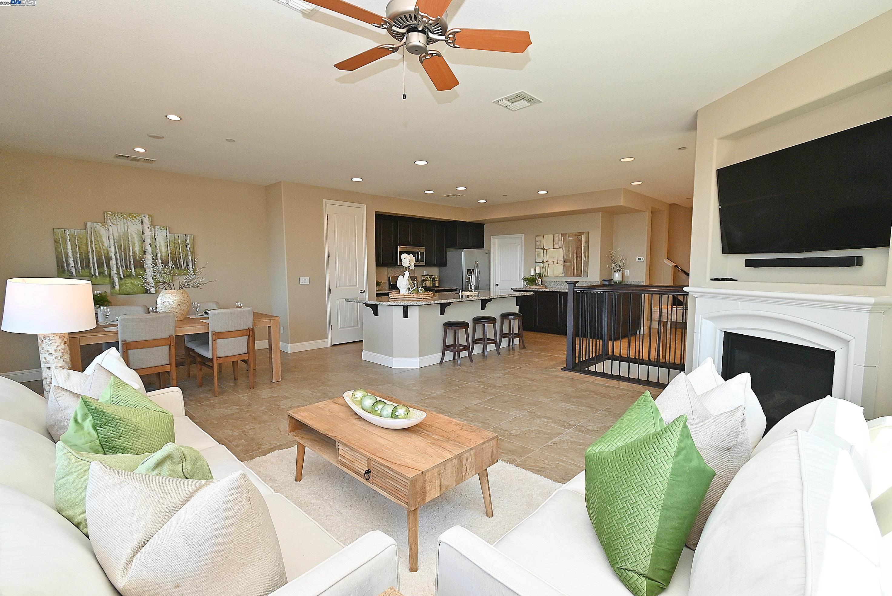 More Details about MLS # 41059243 : 6507 BAYVIEW DR