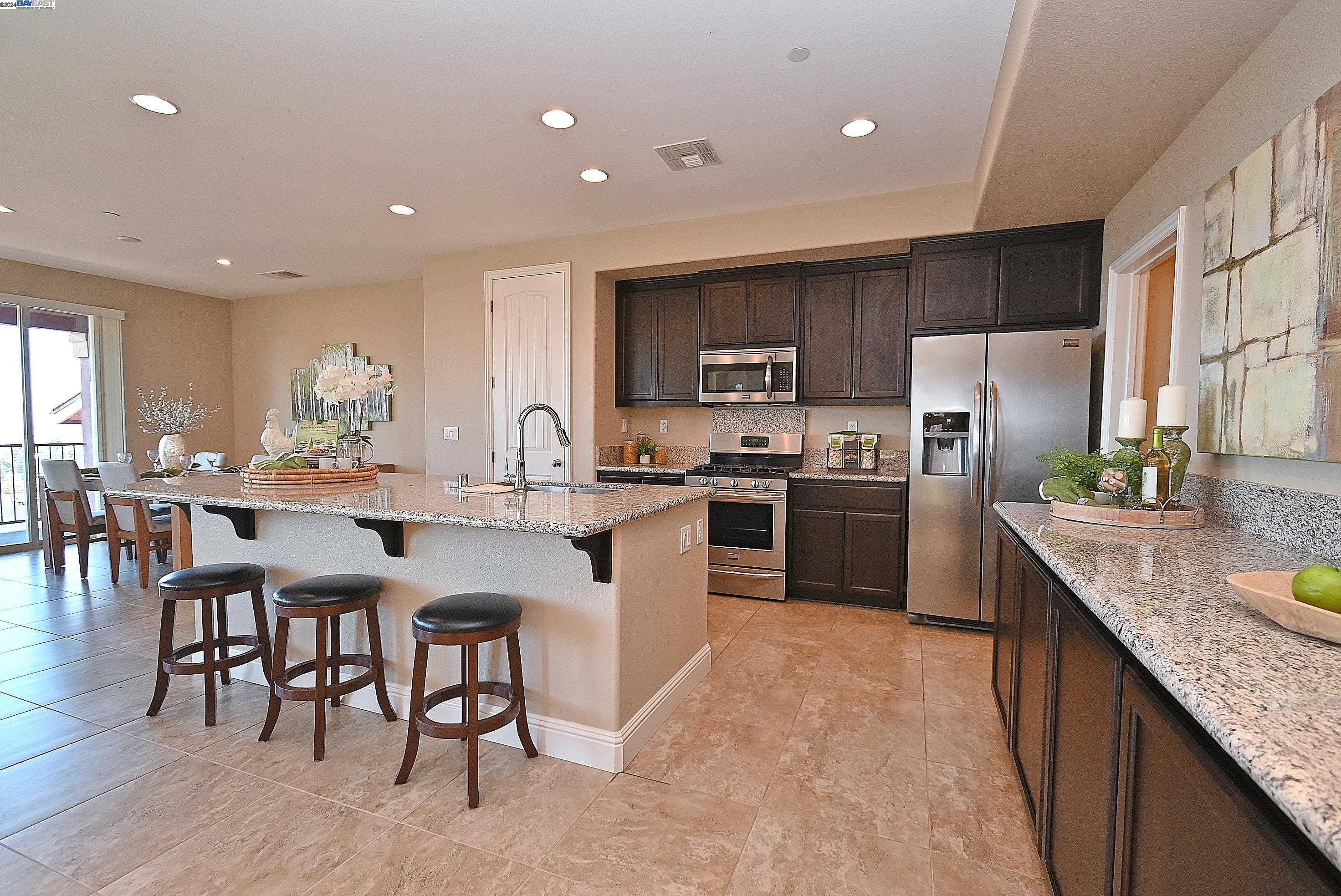 Photo #5: 41059243 Listing 