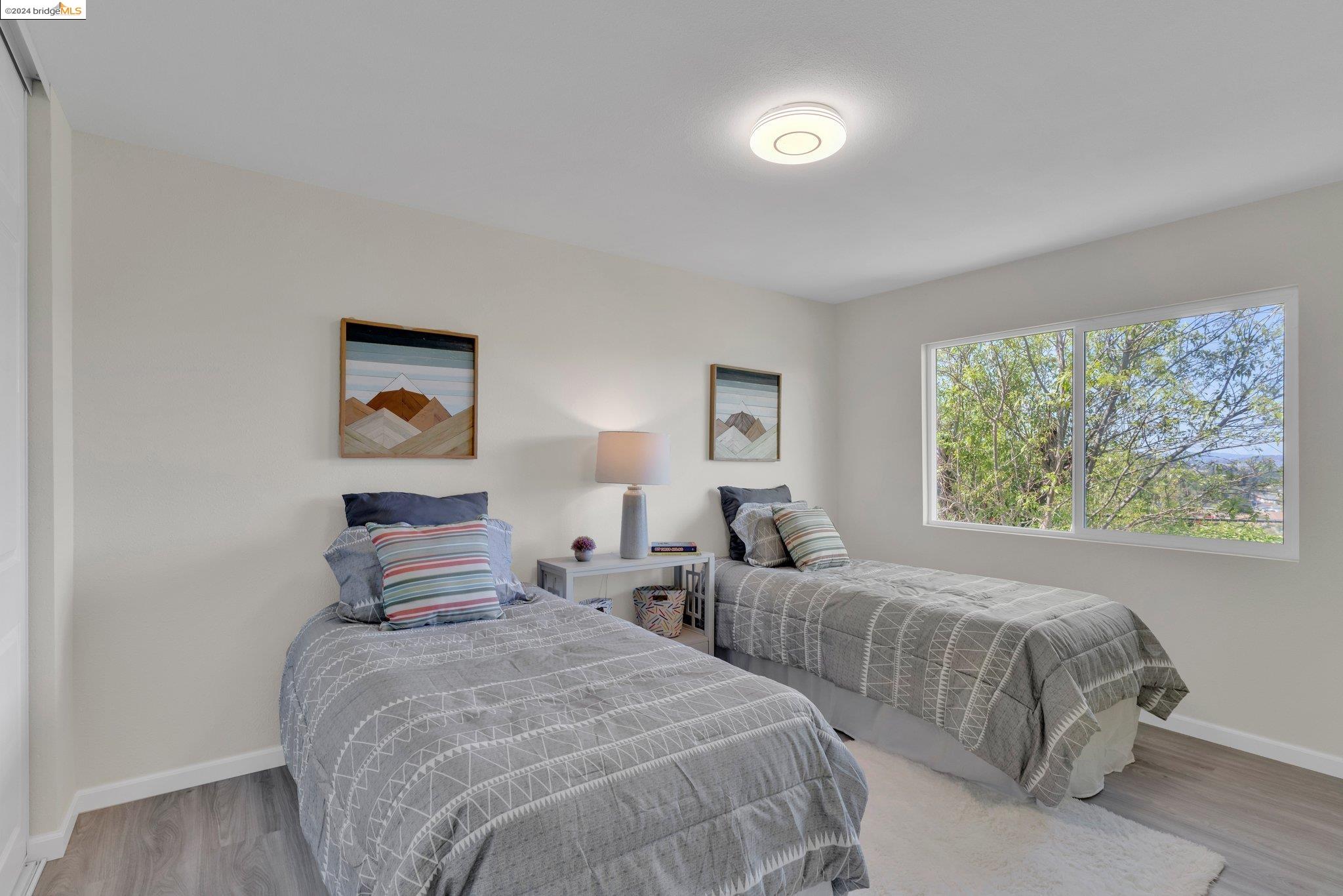 Detail Gallery Image 19 of 31 For 3070 Sun Ct, Richmond,  CA 94803 - 3 Beds | 2/1 Baths