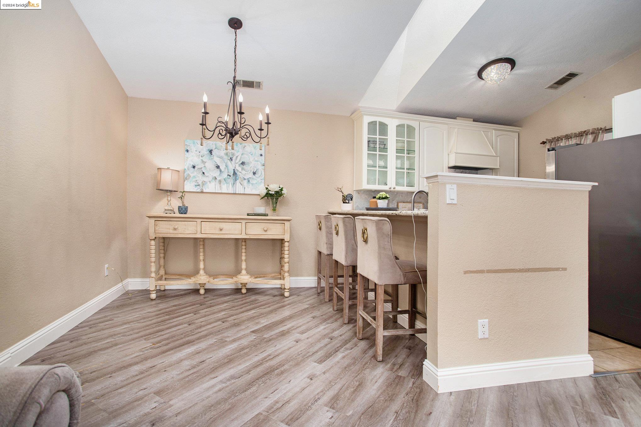 Detail Gallery Image 2 of 21 For 811 Villa Ter, Brentwood,  CA 94513 - 2 Beds | 1/1 Baths