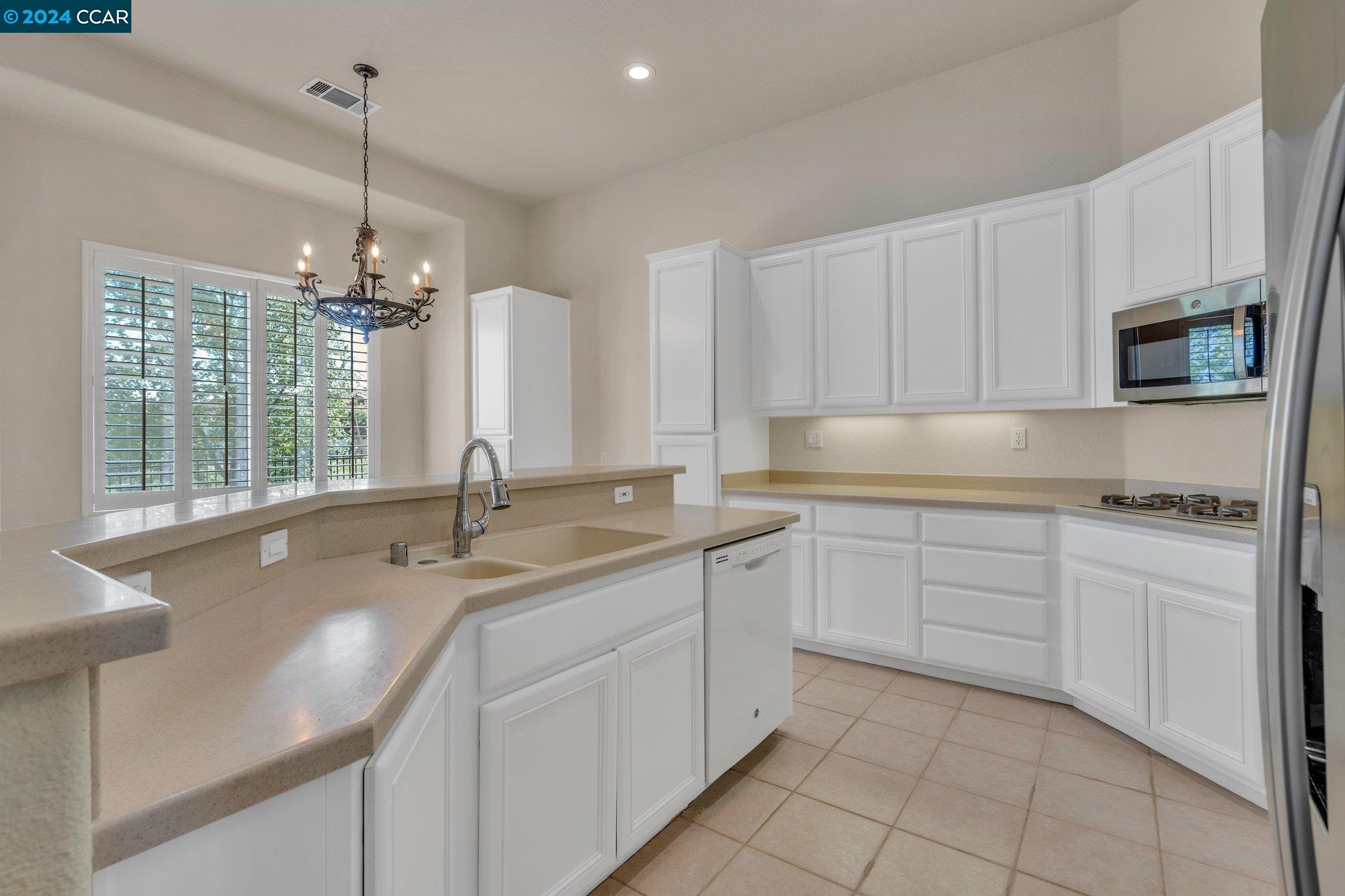 Detail Gallery Image 15 of 54 For 456 Tayberry Lane, Brentwood,  CA 94513 - 3 Beds | 2/1 Baths