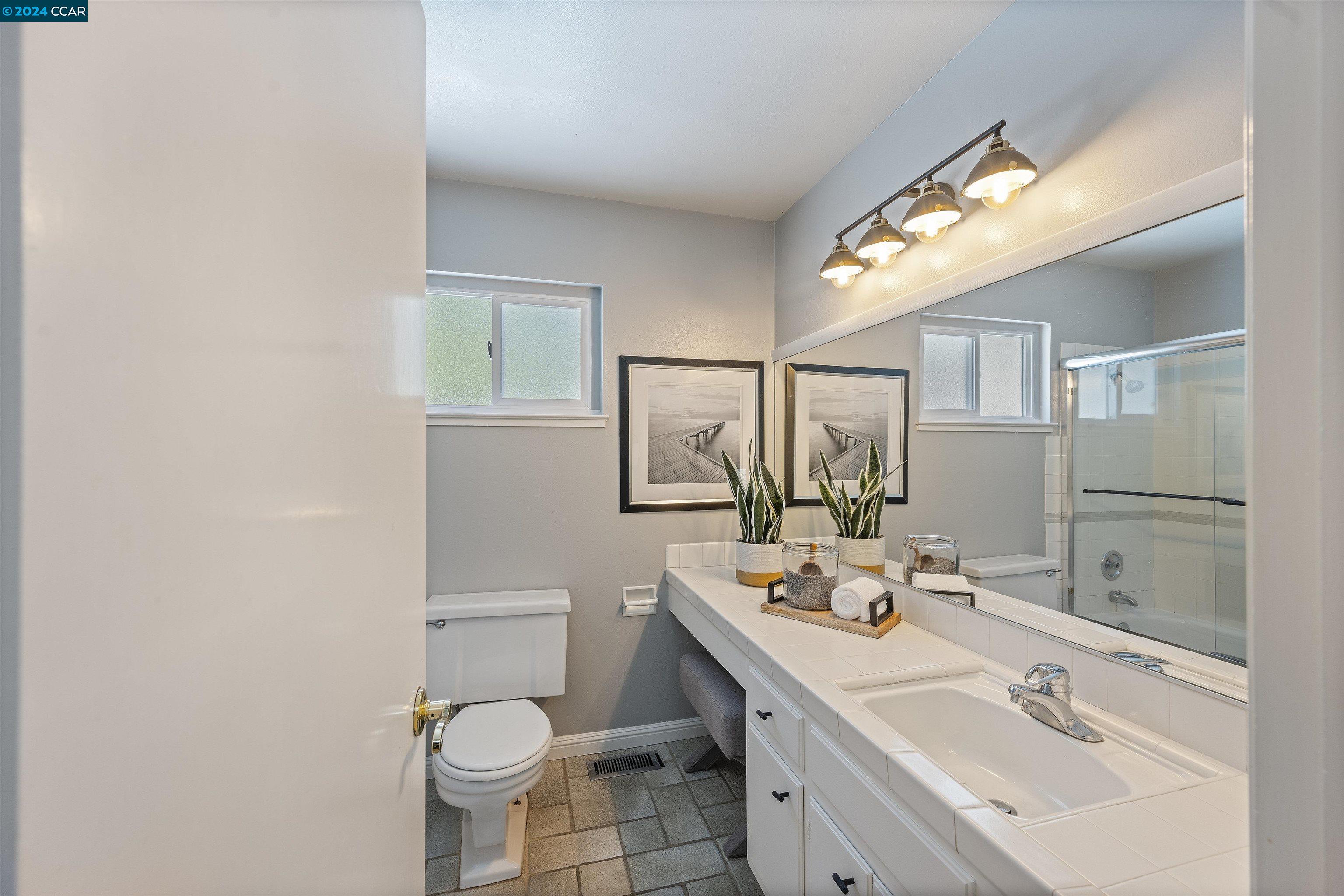 Detail Gallery Image 33 of 60 For 115 Chianti Pl, Pleasant Hill,  CA 94523 - 3 Beds | 2 Baths