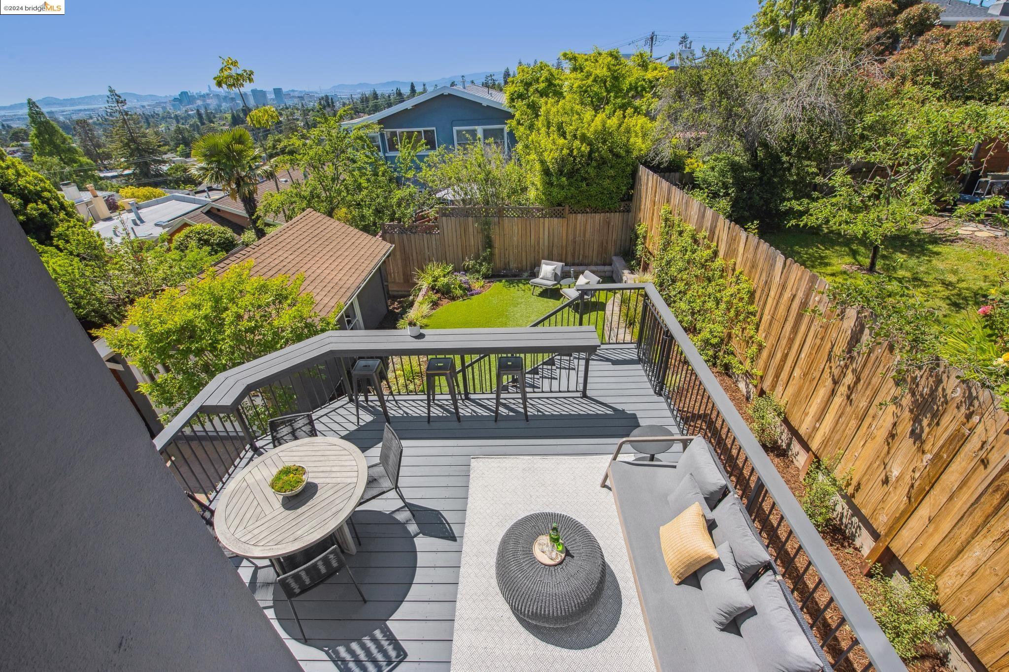 Detail Gallery Image 41 of 60 For 4679 Edgewood Ave, Oakland,  CA 94602 - 3 Beds | 2 Baths