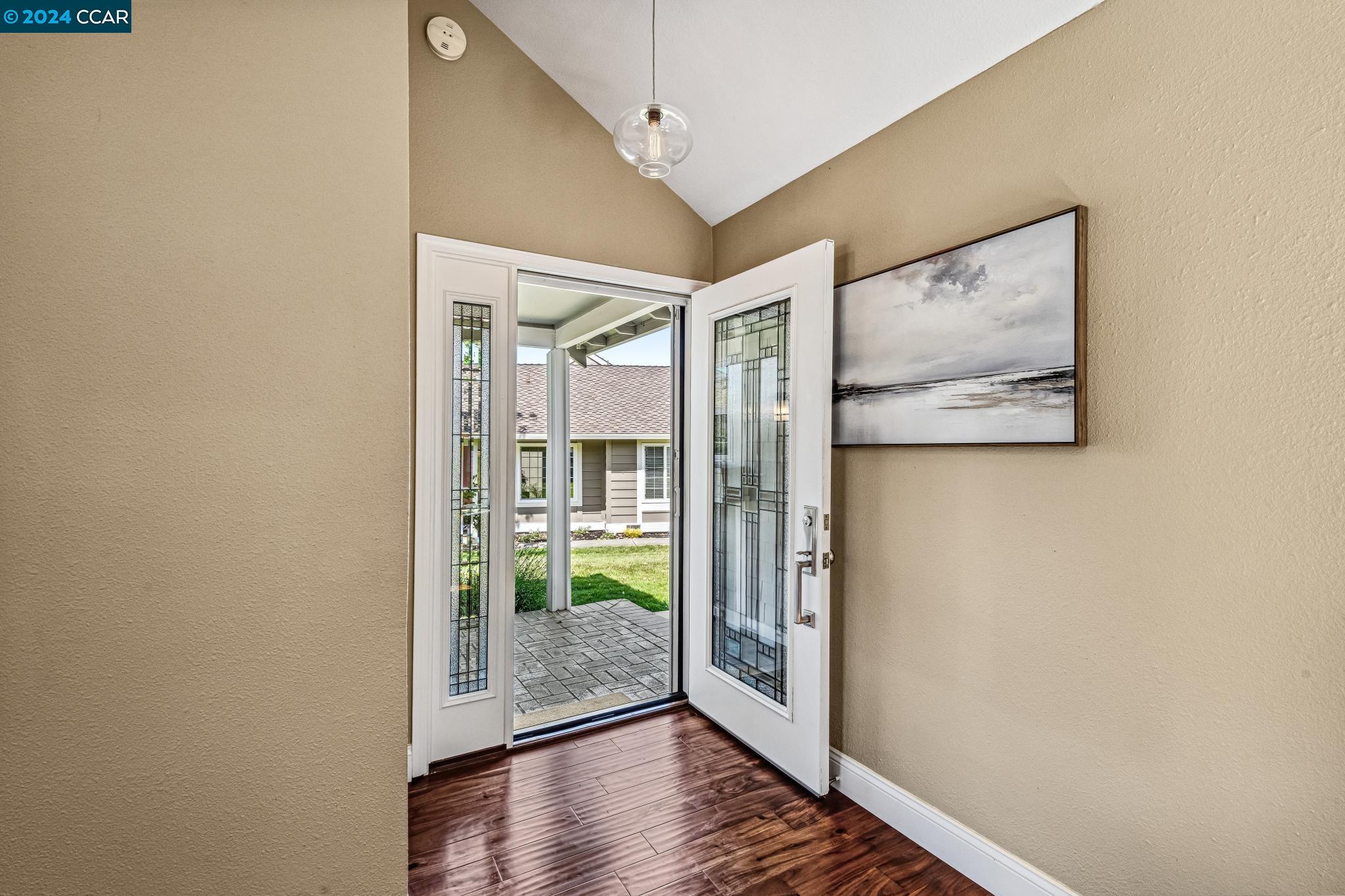 Photo #6: 41059299 Listing 