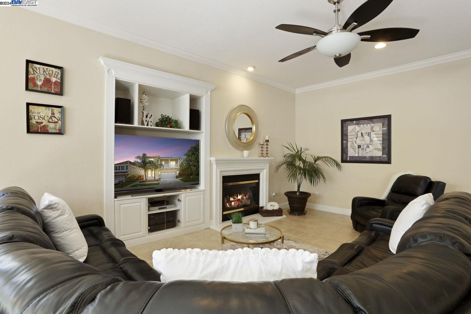 Detail Gallery Image 23 of 58 For 4832 Piper Glen Ter, Dublin,  CA 94568 - 4 Beds | 3/1 Baths