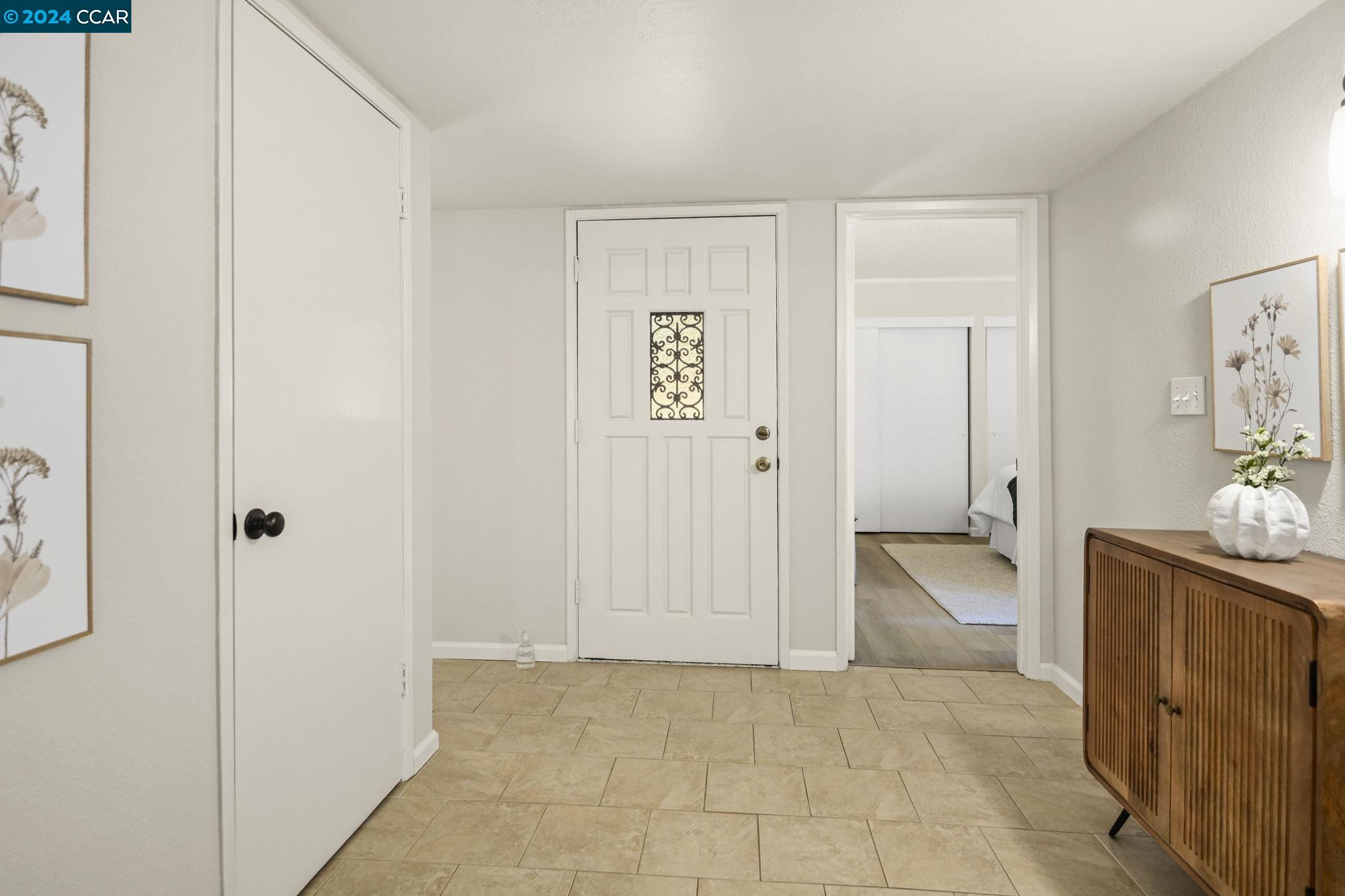 Detail Gallery Image 3 of 57 For 2048 Morello Ave, Pleasant Hill,  CA 94523 - 4 Beds | 2 Baths