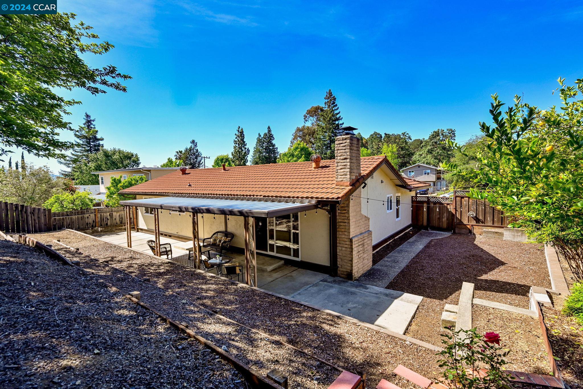 Detail Gallery Image 35 of 57 For 2048 Morello Ave, Pleasant Hill,  CA 94523 - 4 Beds | 2 Baths