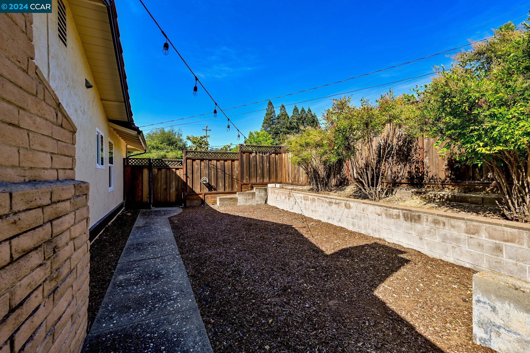 Detail Gallery Image 45 of 57 For 2048 Morello Ave, Pleasant Hill,  CA 94523 - 4 Beds | 2 Baths