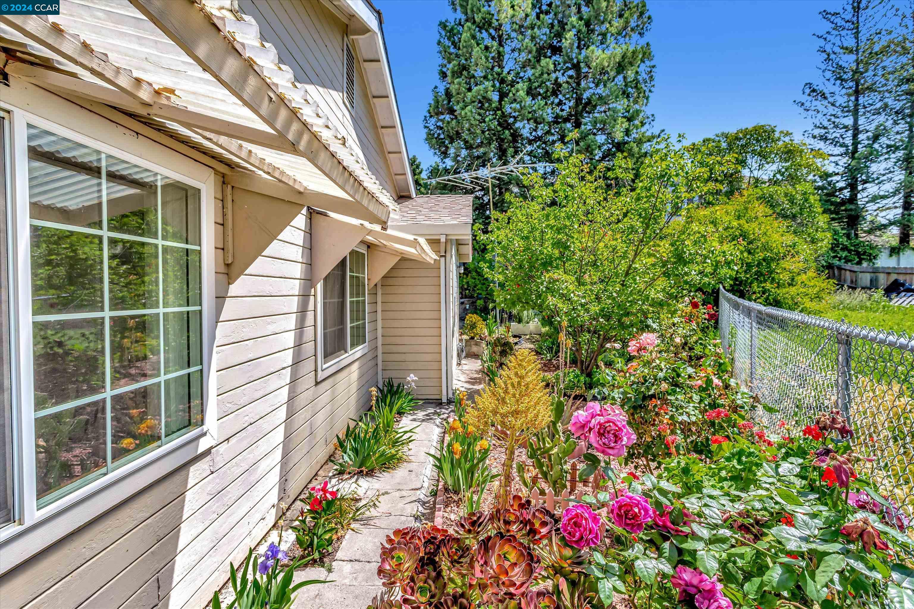 Detail Gallery Image 30 of 30 For 1824 Ascot Ct, Concord,  CA 94520 - 3 Beds | 2 Baths