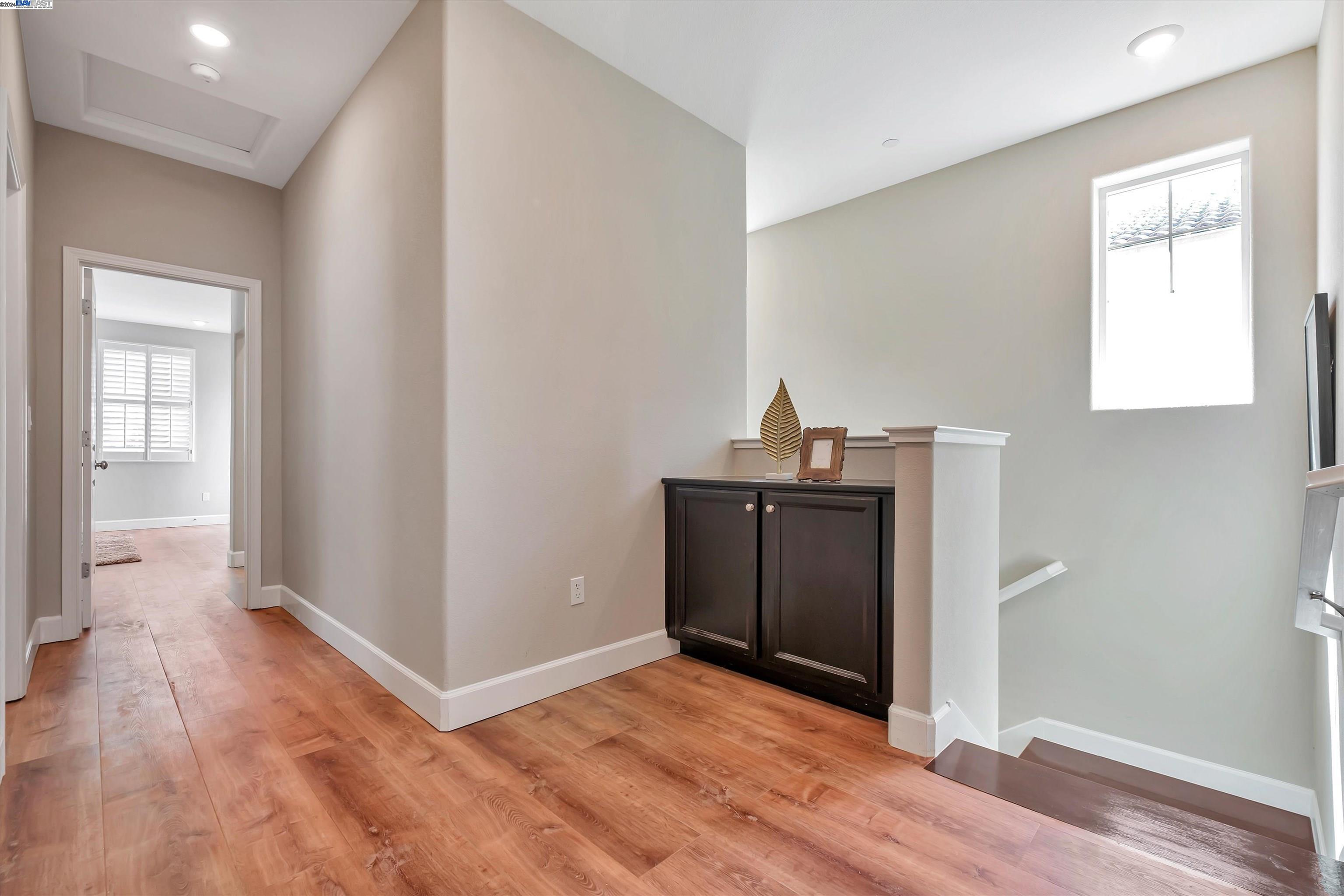 Detail Gallery Image 31 of 41 For 1563 Denton Ave, Hayward,  CA 94545 - 4 Beds | 2/1 Baths