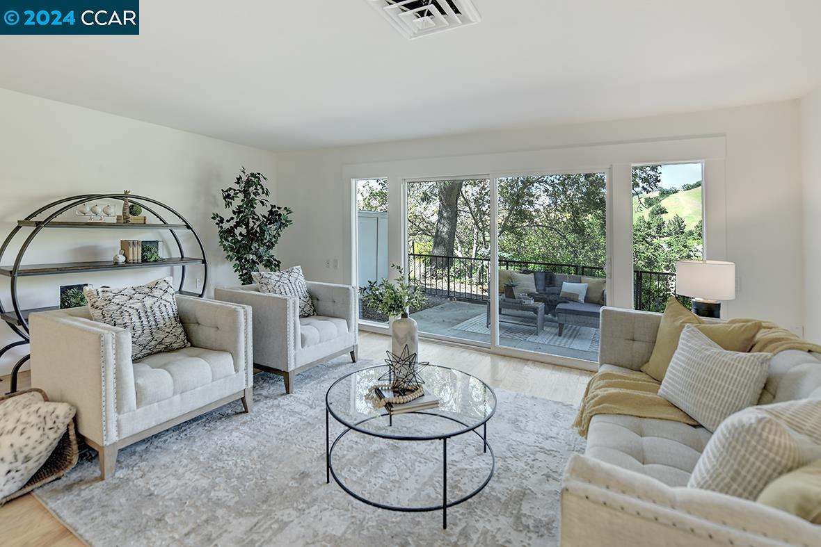 Detail Gallery Image 5 of 60 For 3248 Tice Creek Dr #2,  Walnut Creek,  CA 94595 - 3 Beds | 2/1 Baths