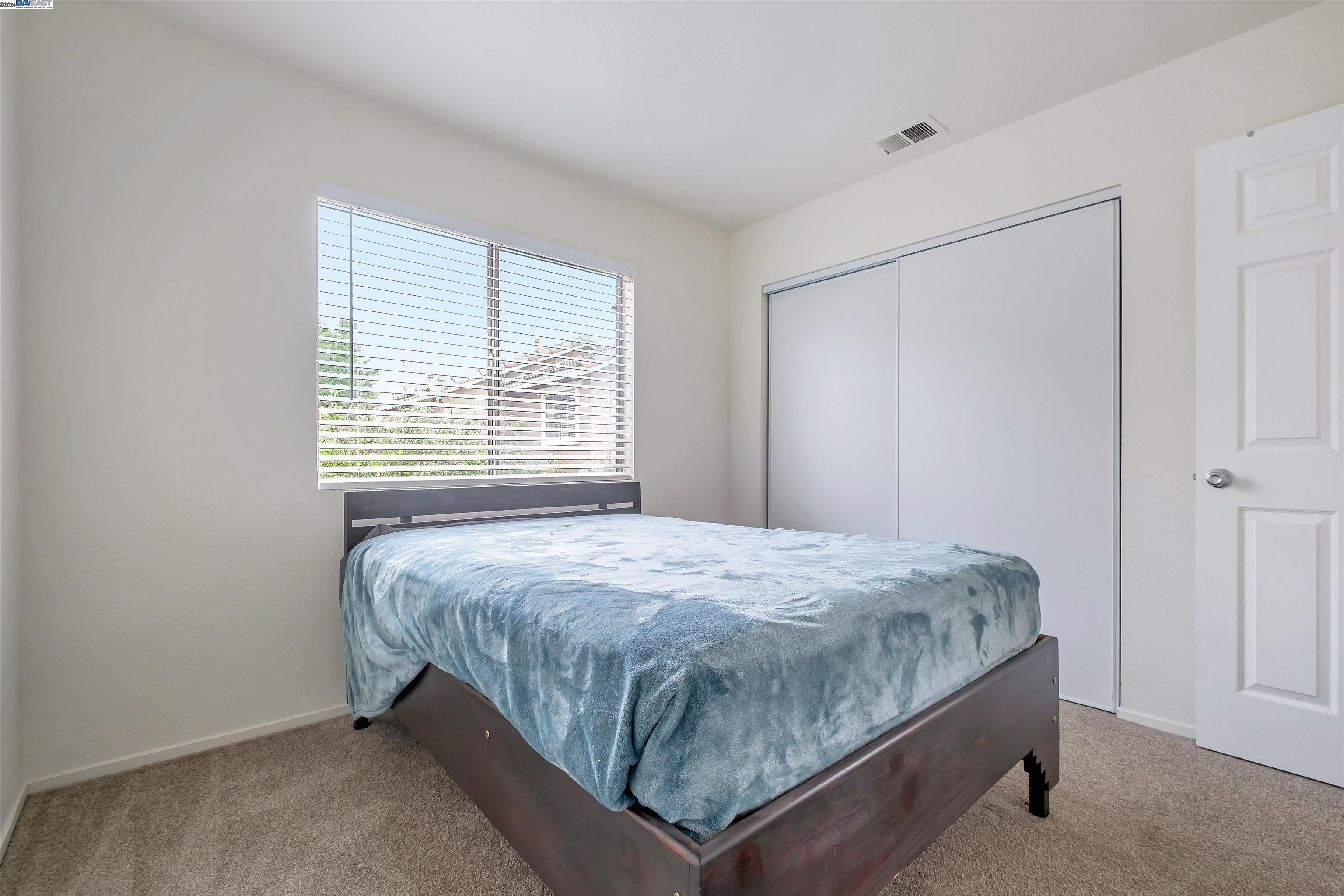 Detail Gallery Image 9 of 15 For 1099 La Vita Ter, Union City,  CA 94587 - 3 Beds | 2/1 Baths