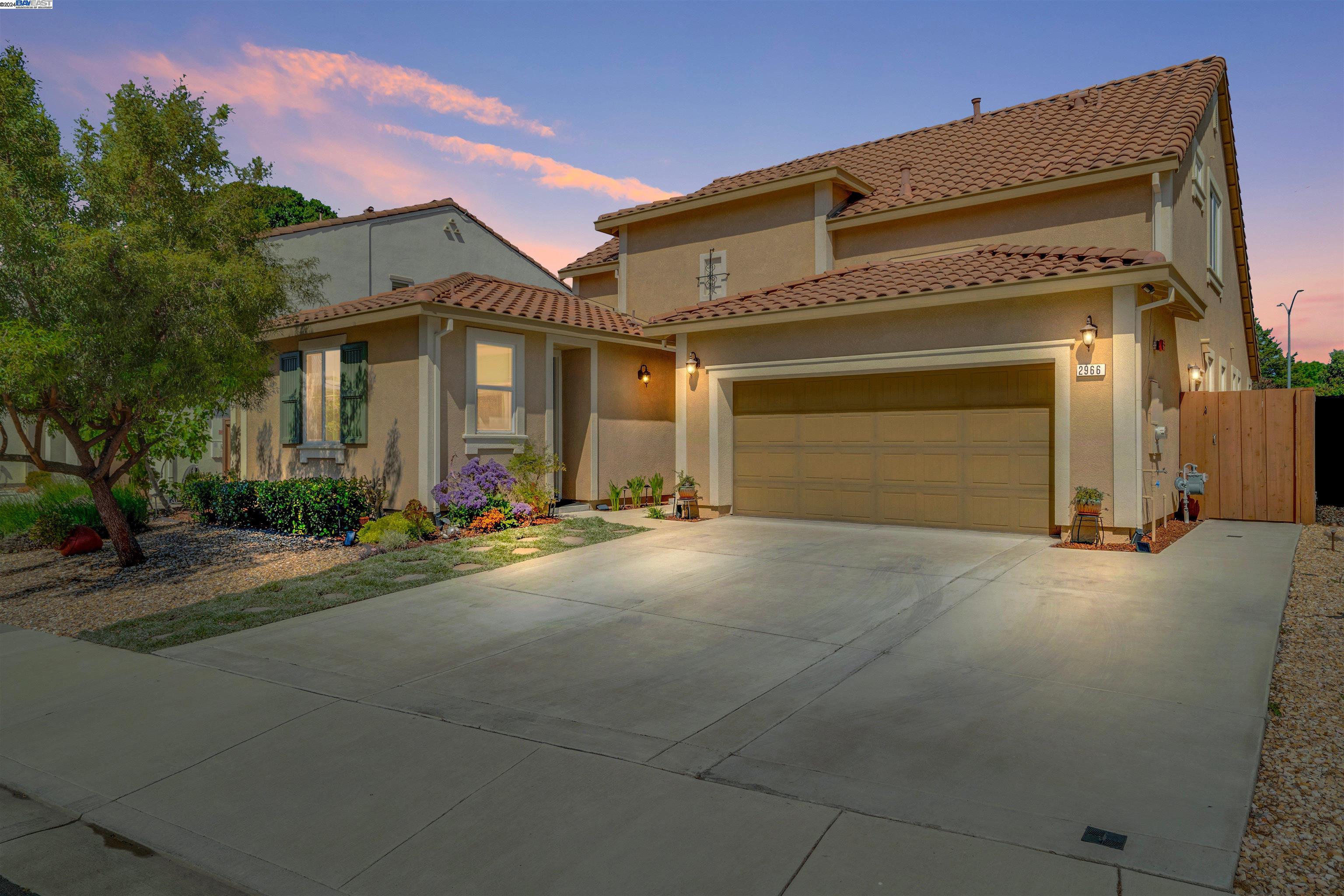 Detail Gallery Image 1 of 1 For 2966 Blumen Ave, Brentwood,  CA 94513 - 5 Beds | 4/1 Baths