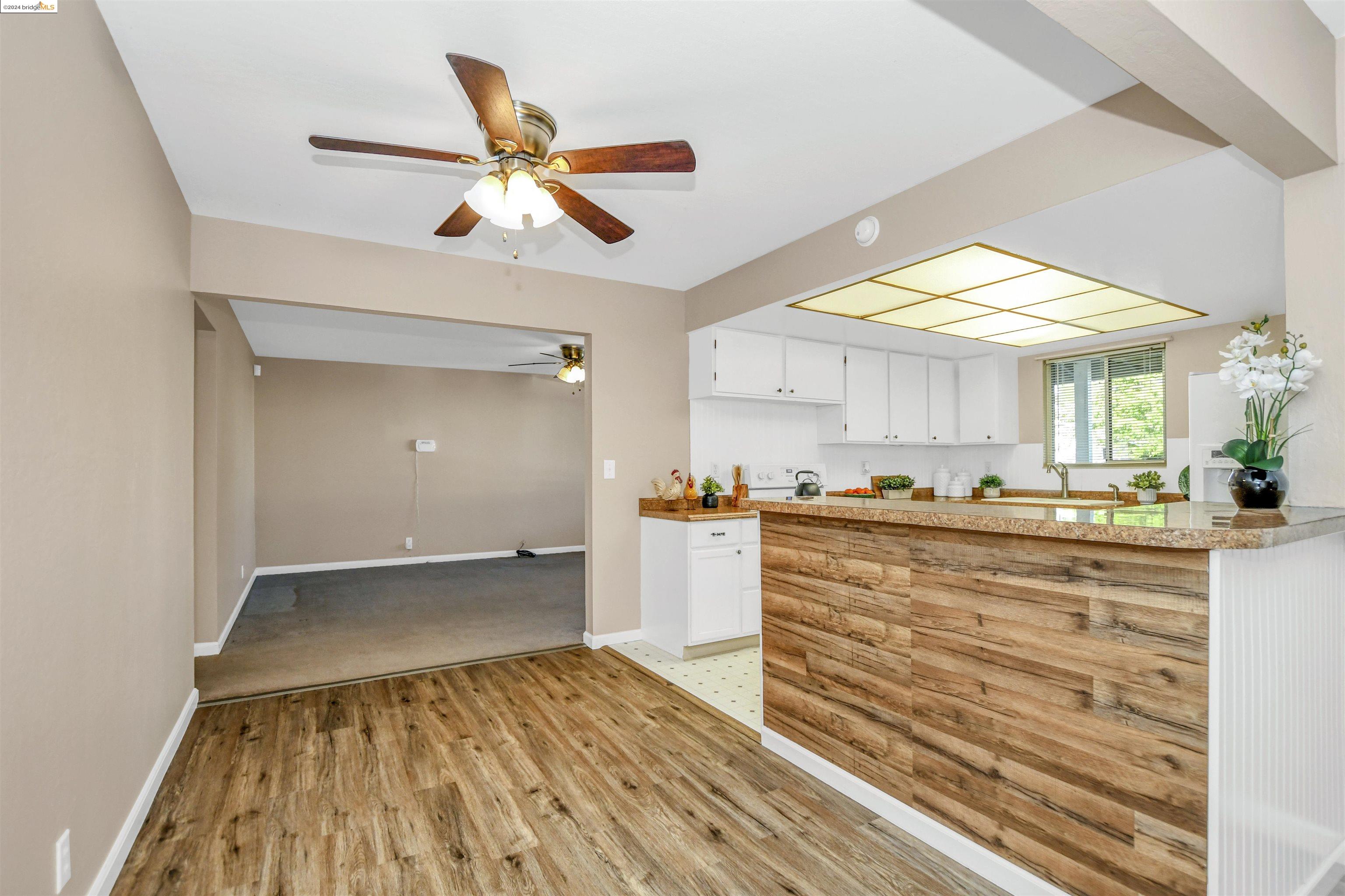 Detail Gallery Image 14 of 36 For 130 Yosemite Dr, Rio Vista,  CA 94571 - 3 Beds | 2 Baths