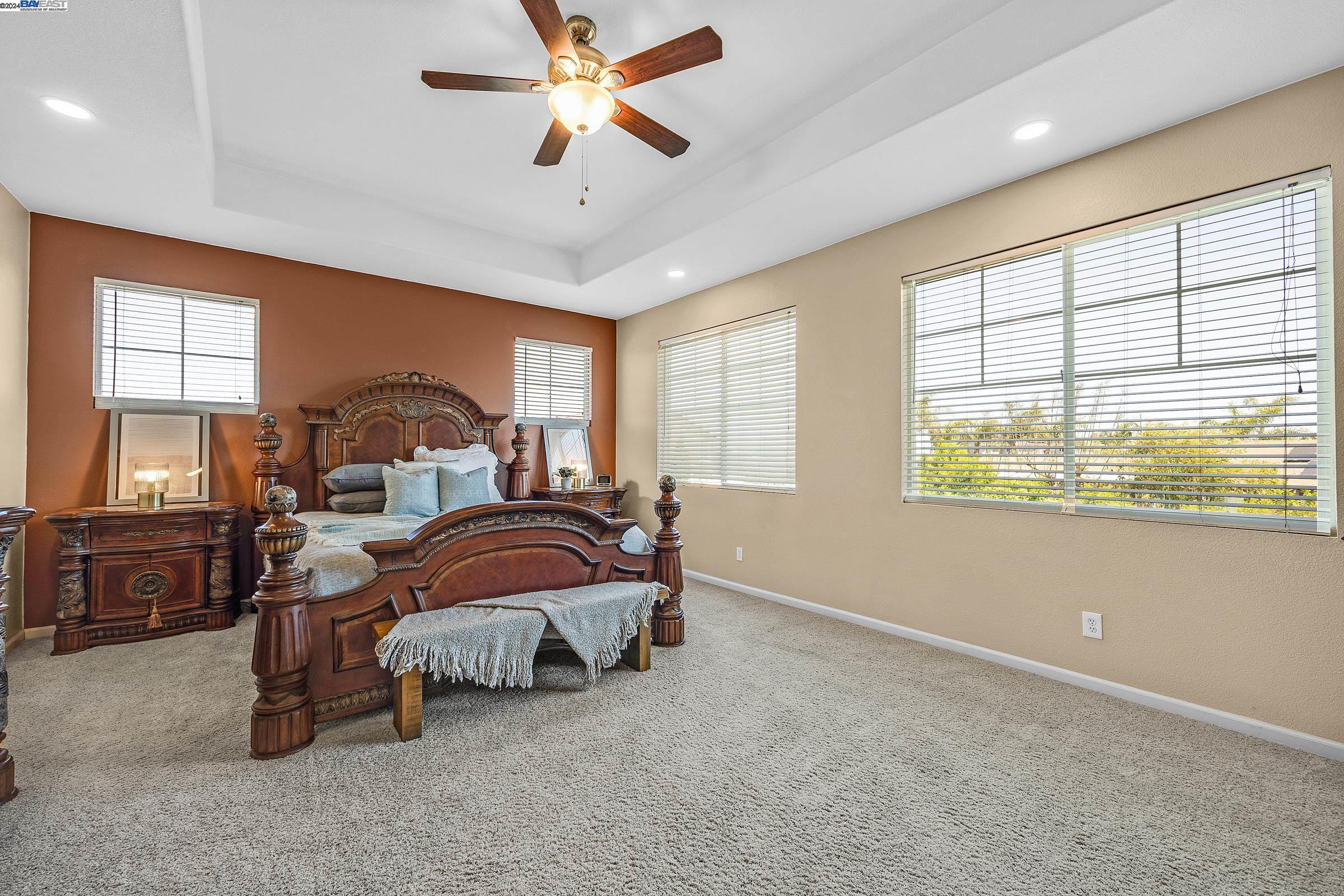 Detail Gallery Image 11 of 54 For 27836 Gerhart Ln, Tracy,  CA 95304-8173 - 5 Beds | 3/1 Baths