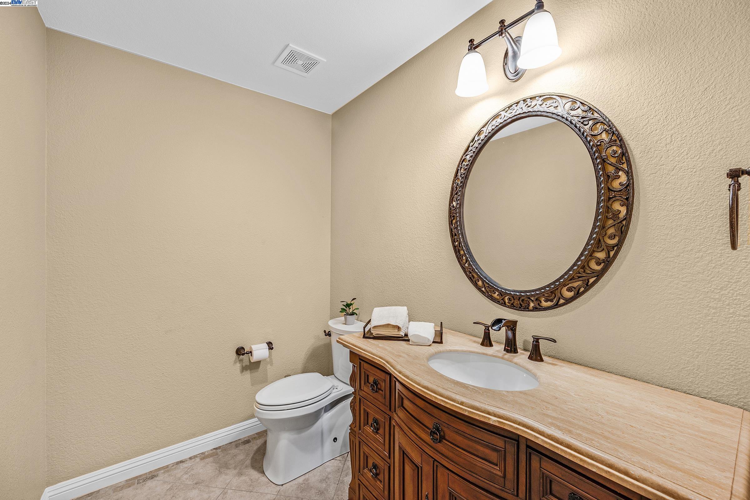 Detail Gallery Image 24 of 54 For 27836 Gerhart Ln, Tracy,  CA 95304-8173 - 5 Beds | 3/1 Baths