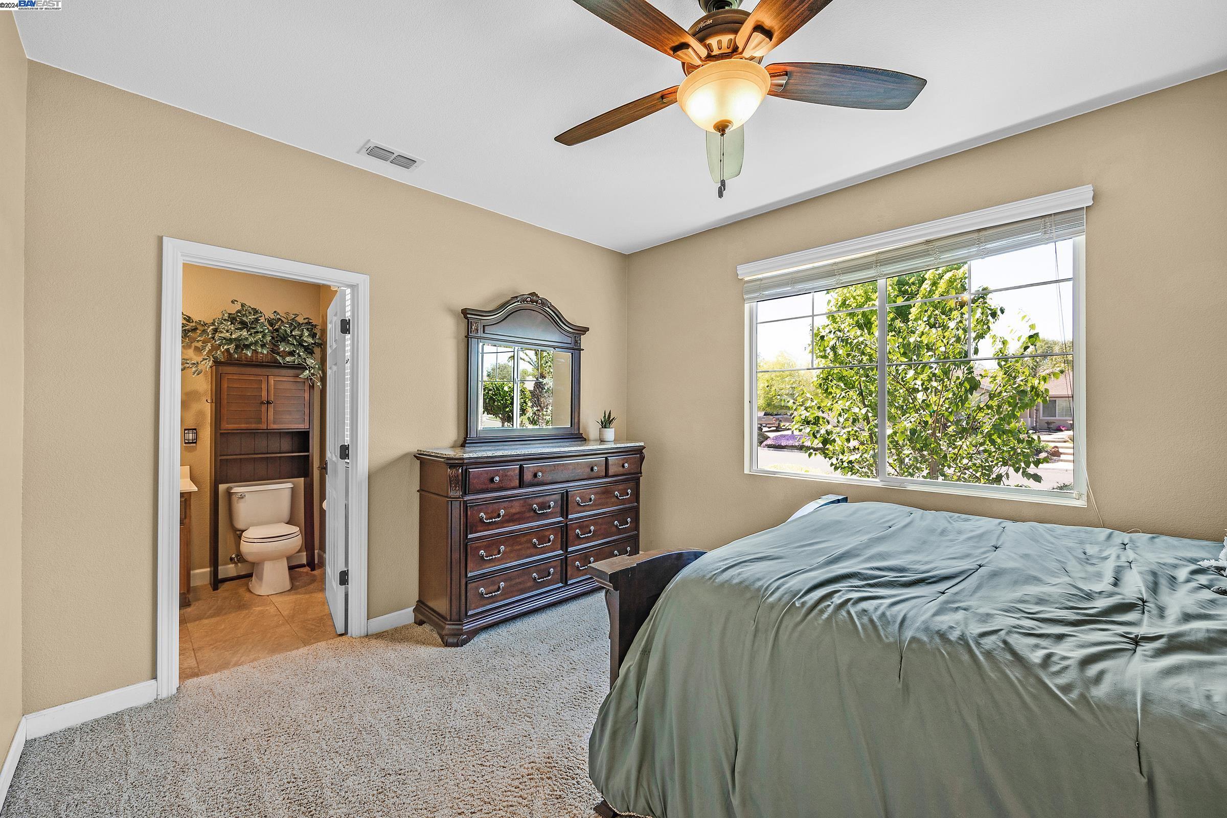 Detail Gallery Image 25 of 54 For 27836 Gerhart Ln, Tracy,  CA 95304-8173 - 5 Beds | 3/1 Baths